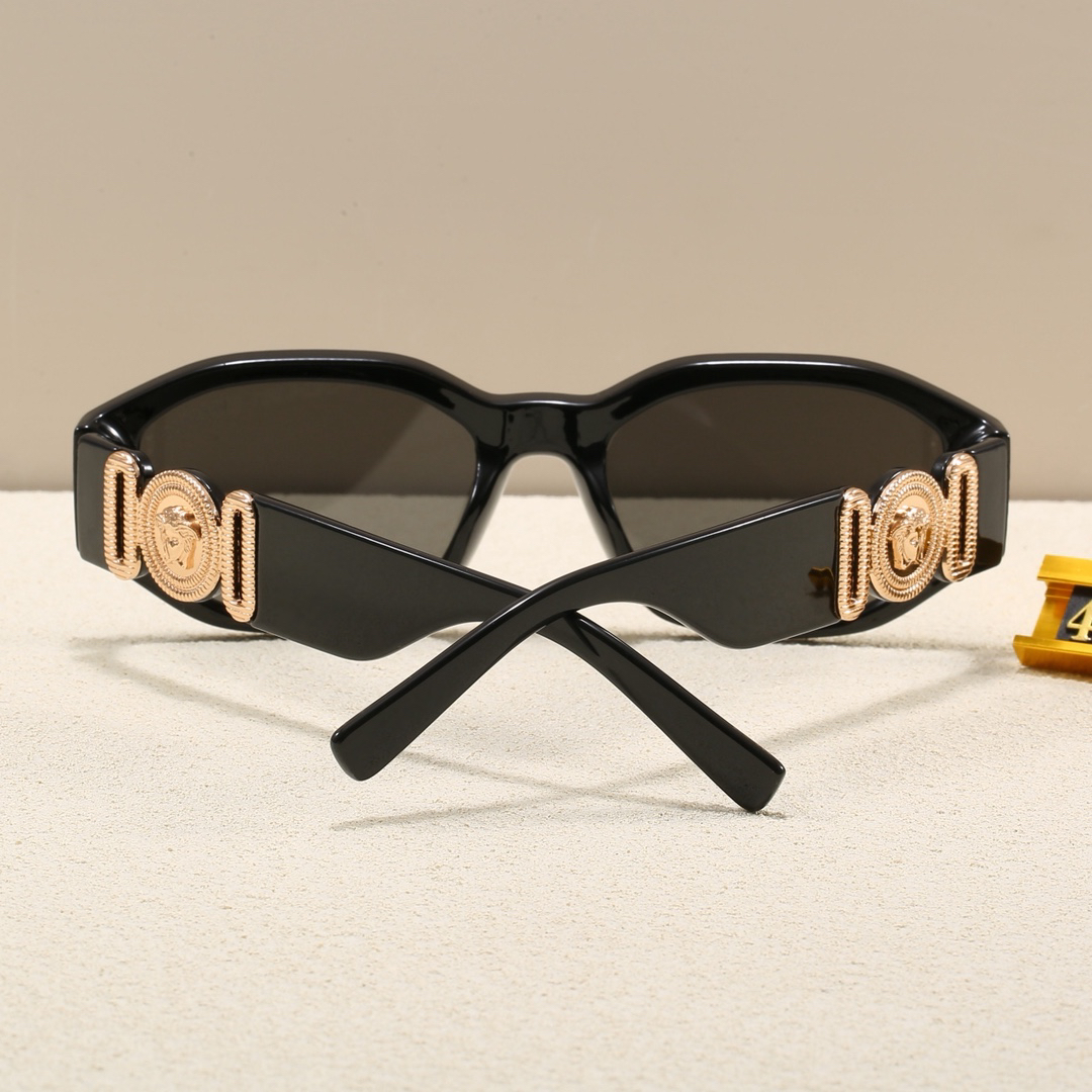 Versace glasses-21