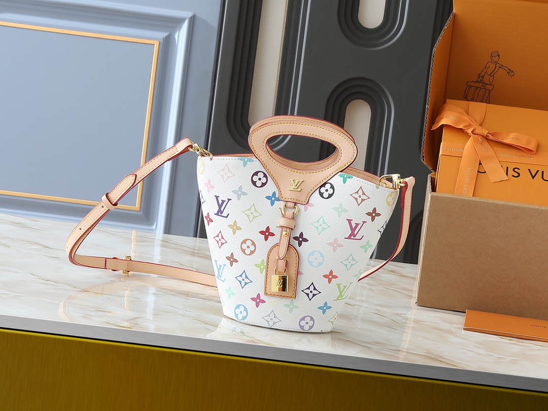 Louis Vuitton bag-203