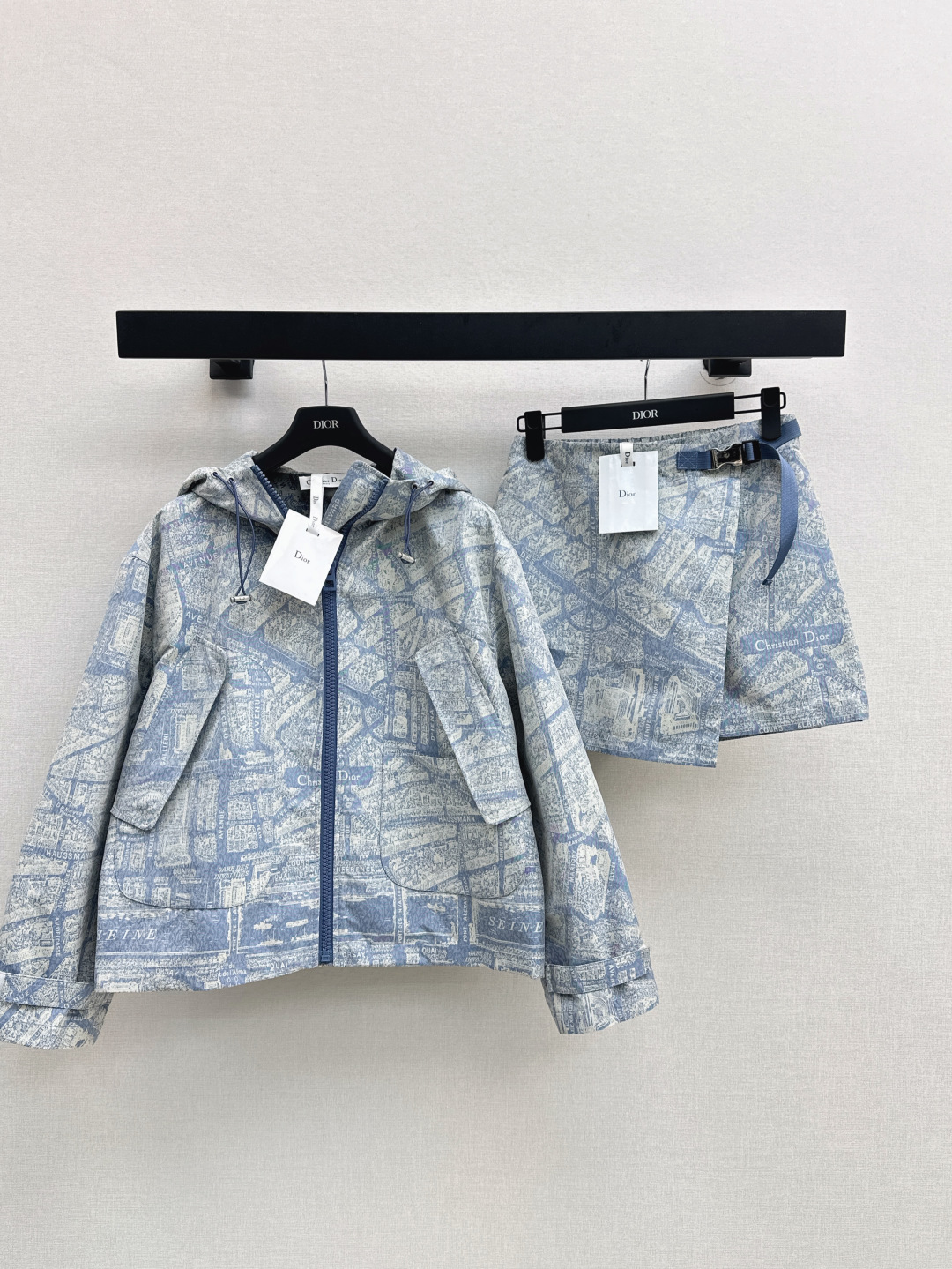 Dior Clothing-302