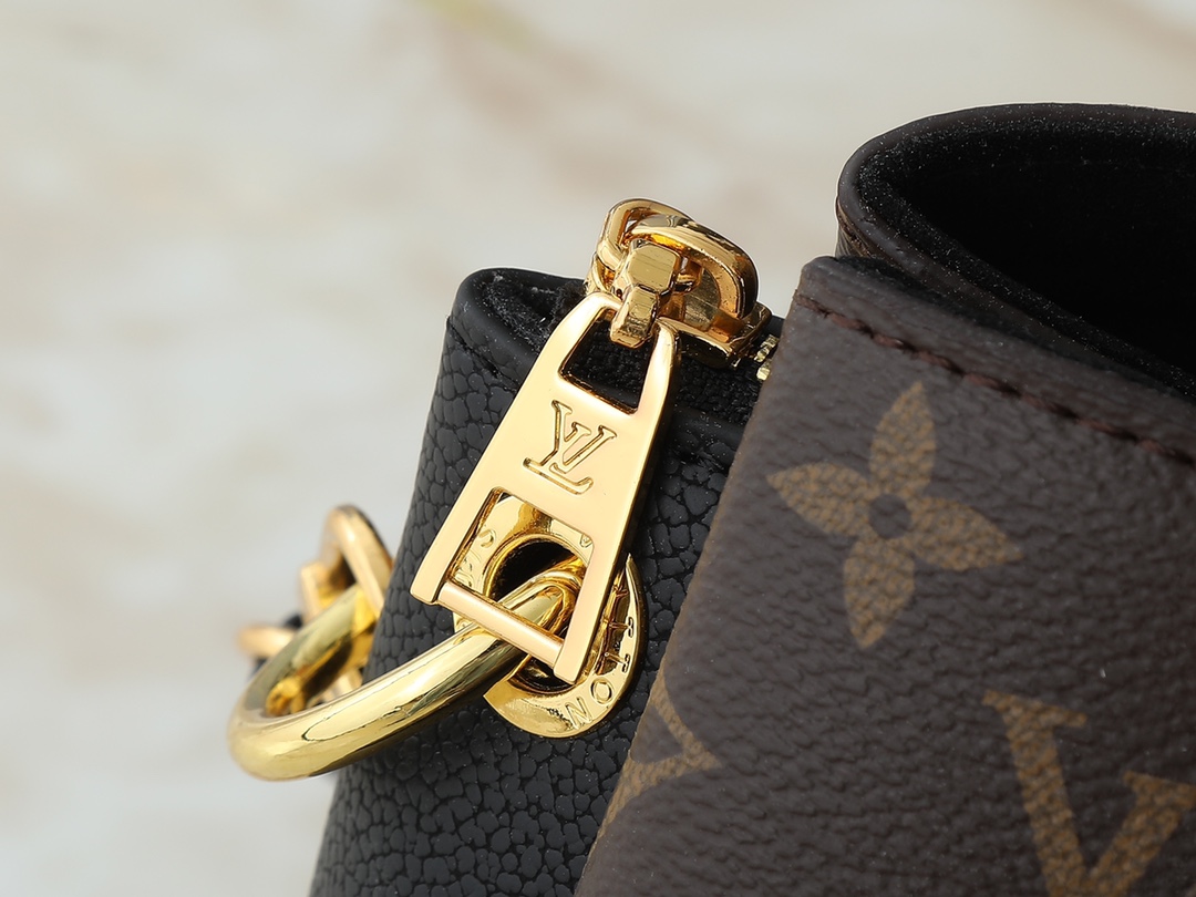 Louis Vuitton bag-40