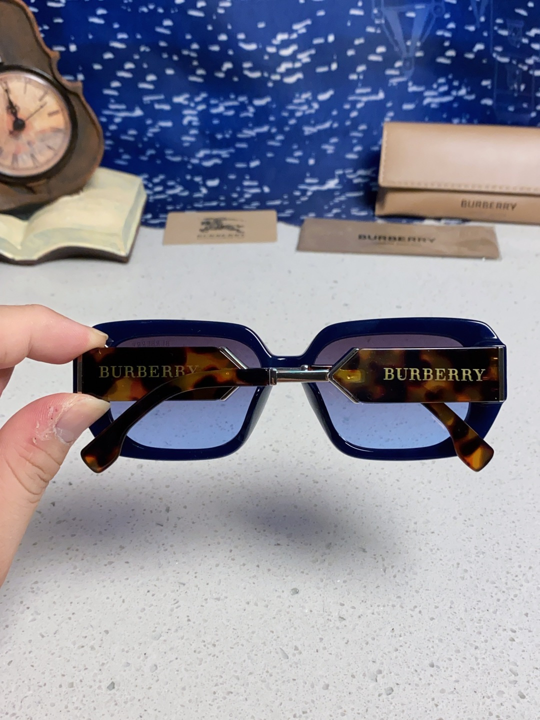 Burberry glasses-1