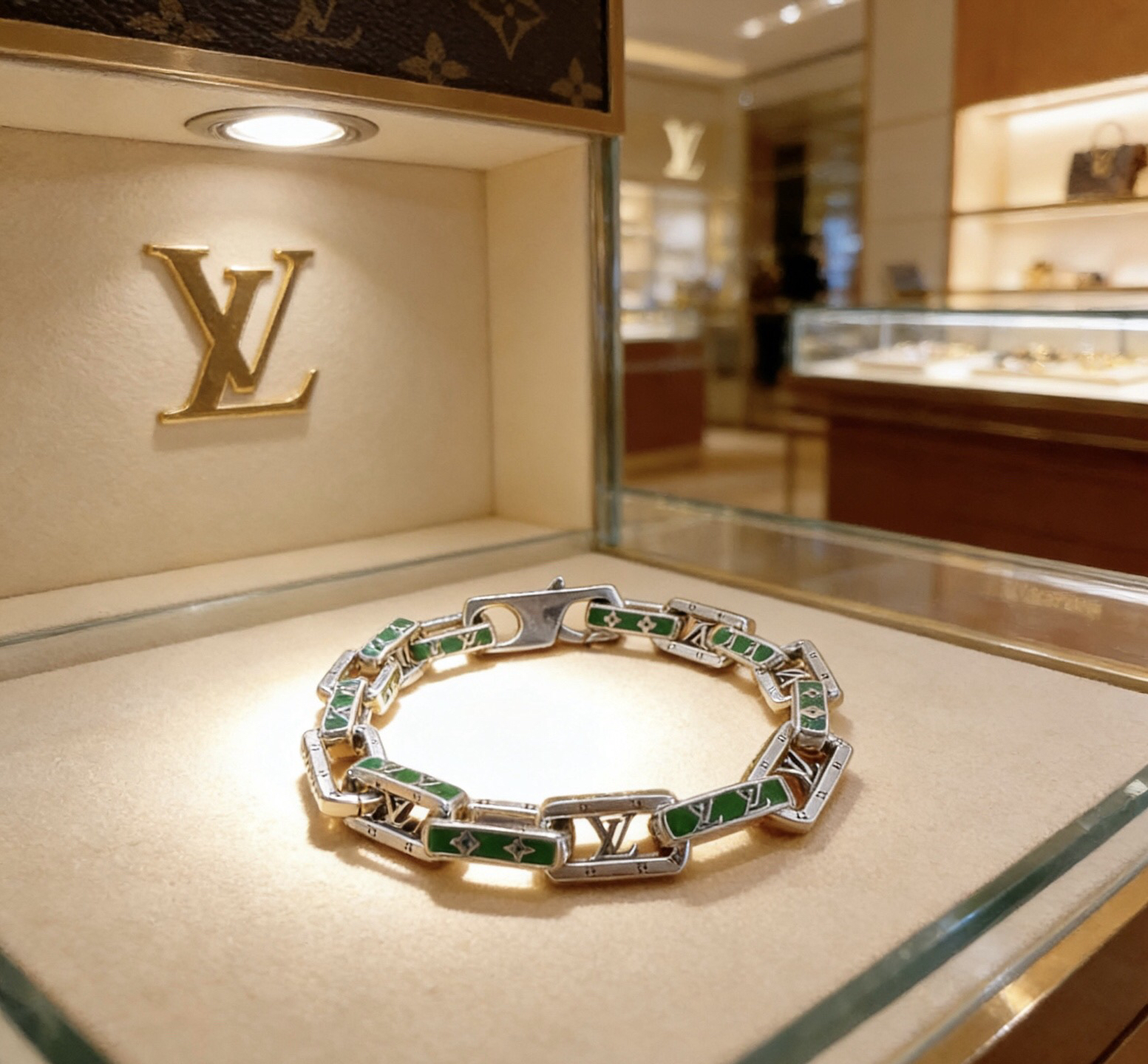 LV Bracelet-50