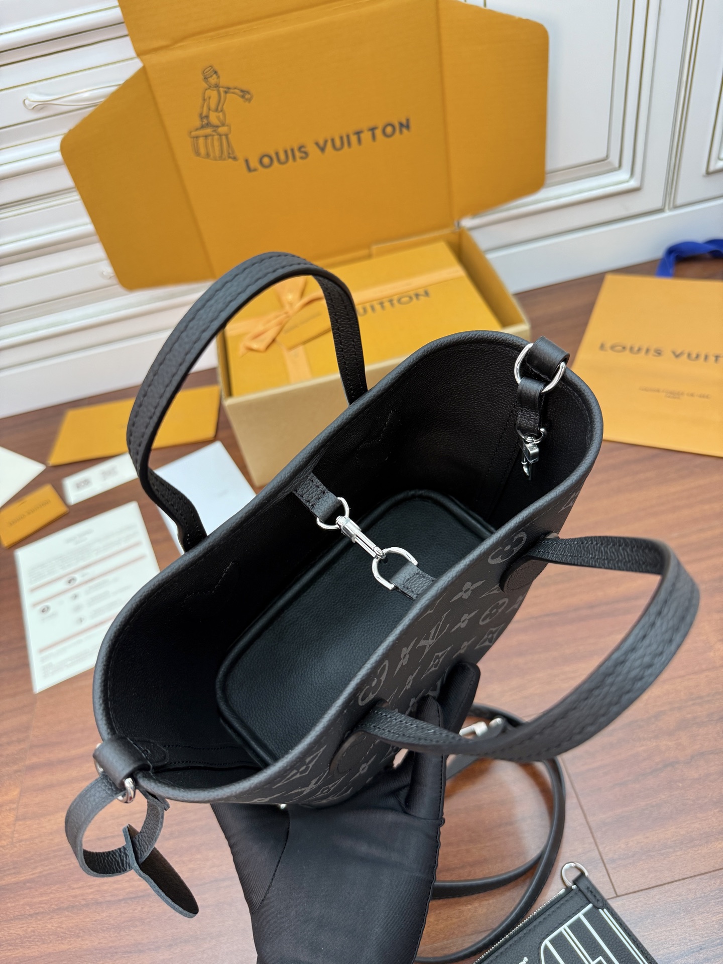 Louis Vuitton bag-167