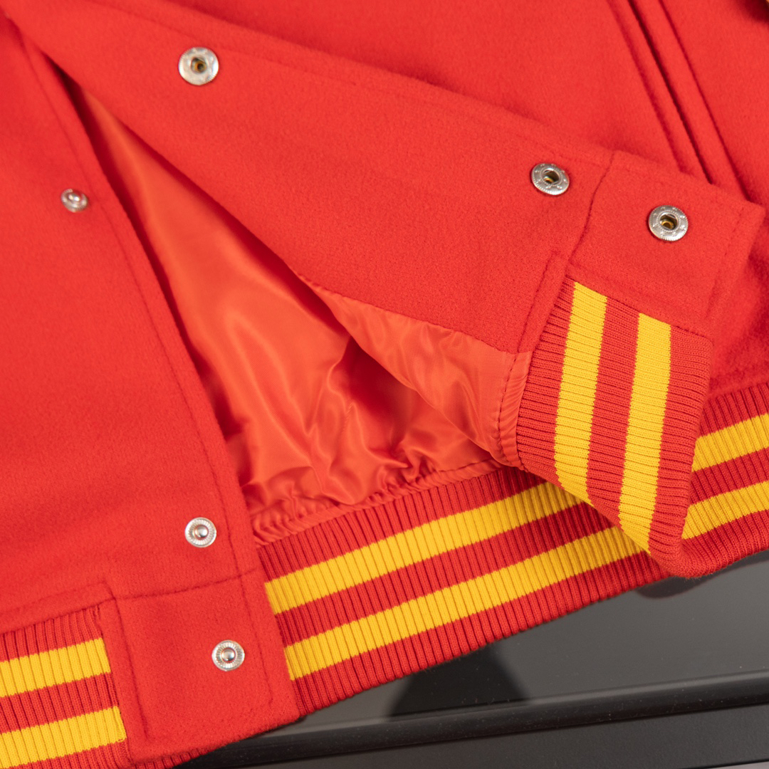 LV Clothing-312