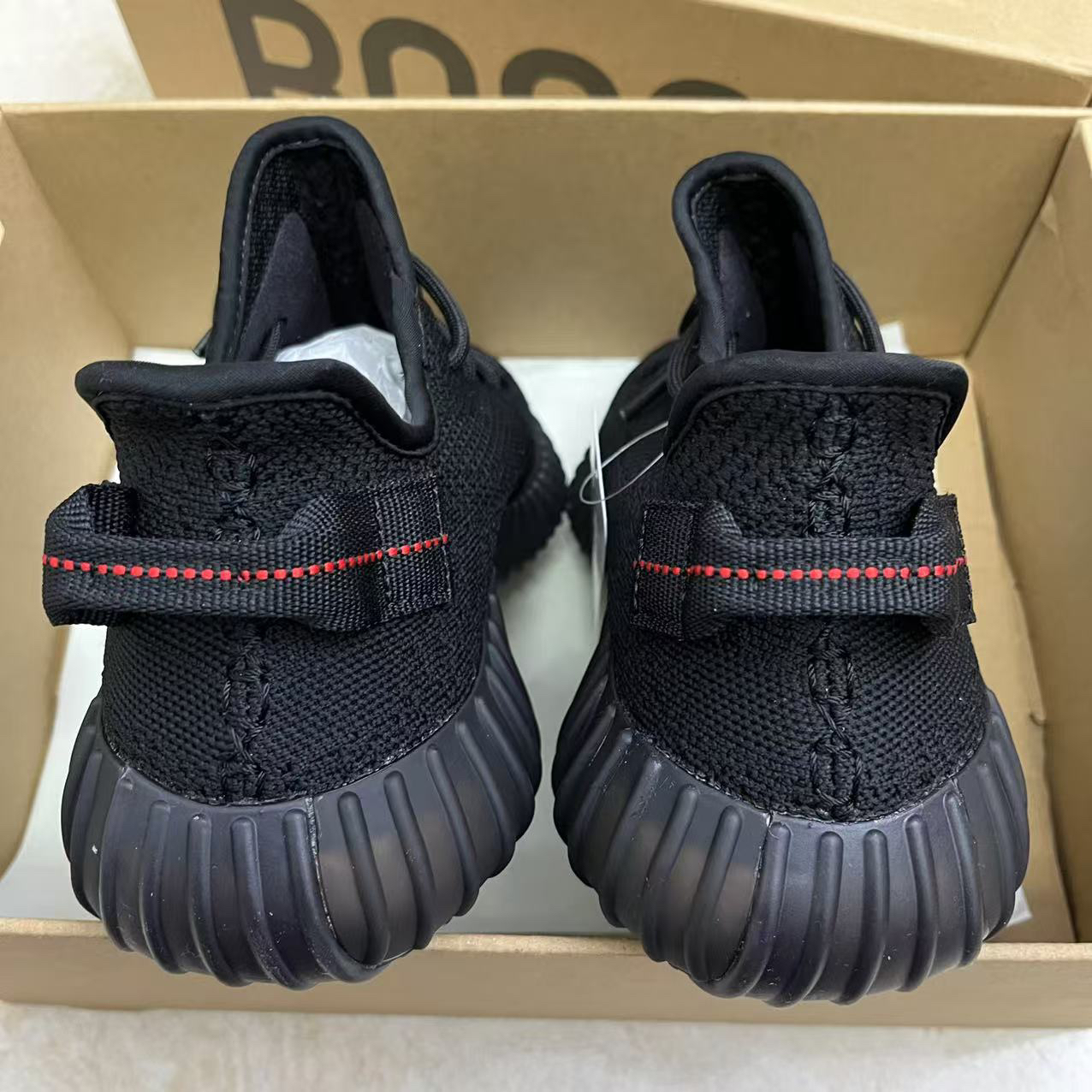 Adidas Sneakers-320