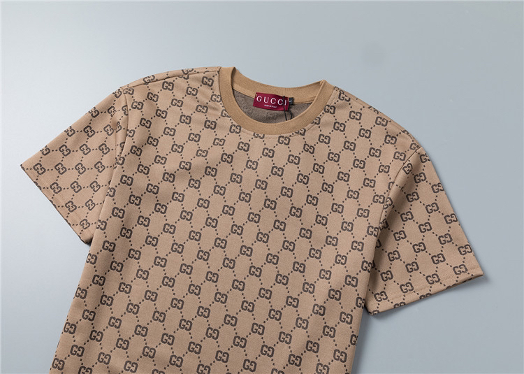 Gucci clothing-100