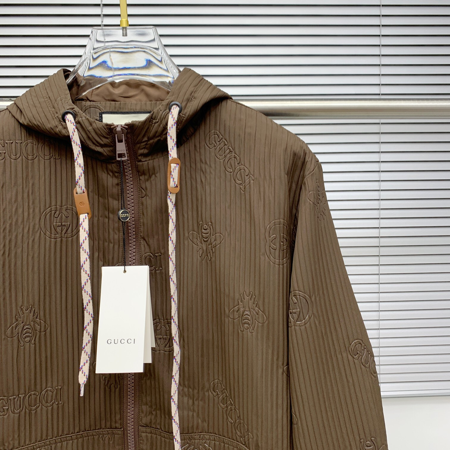 Gucci Clothing-342