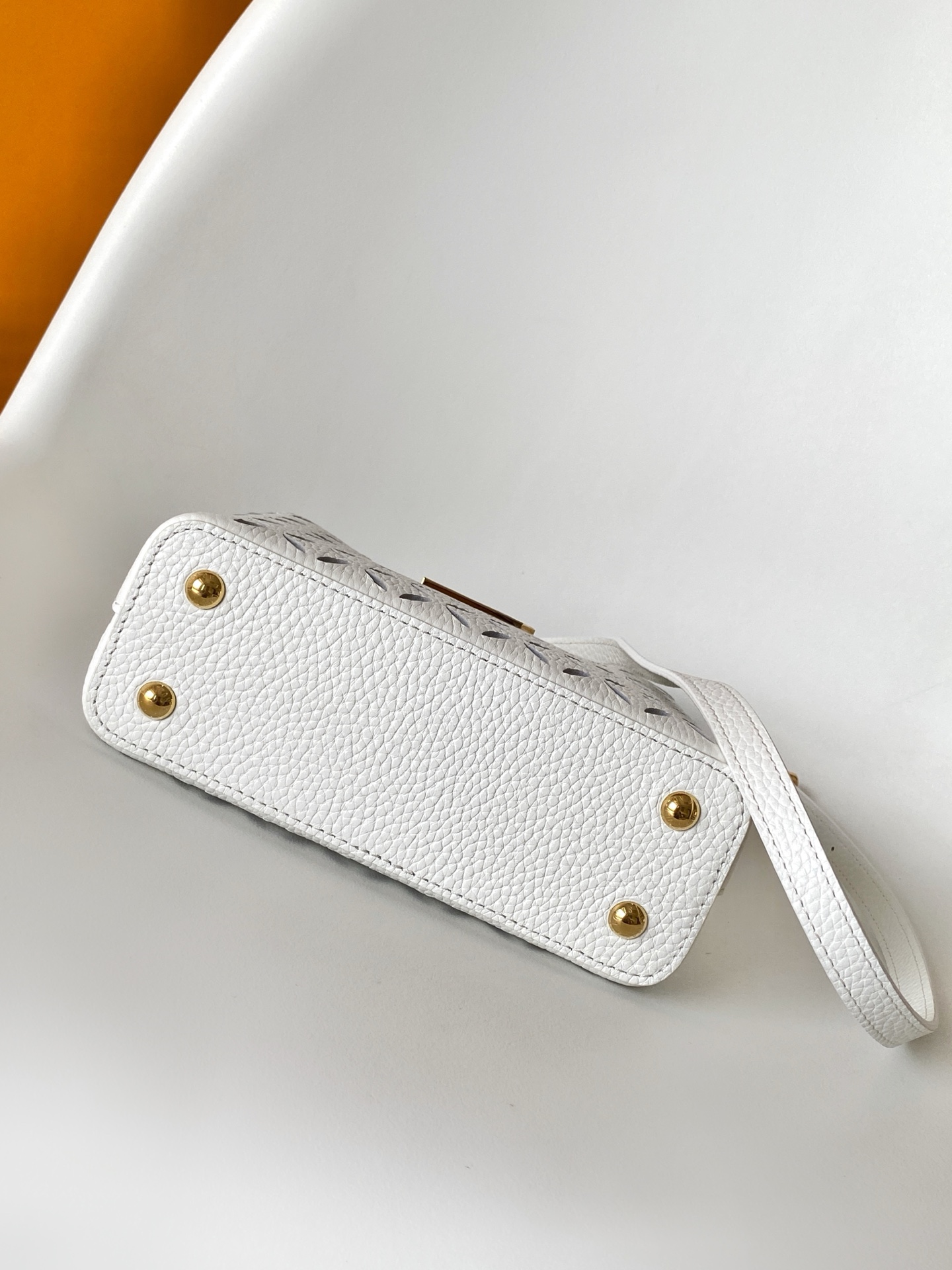 Louis Vuitton bag-100
