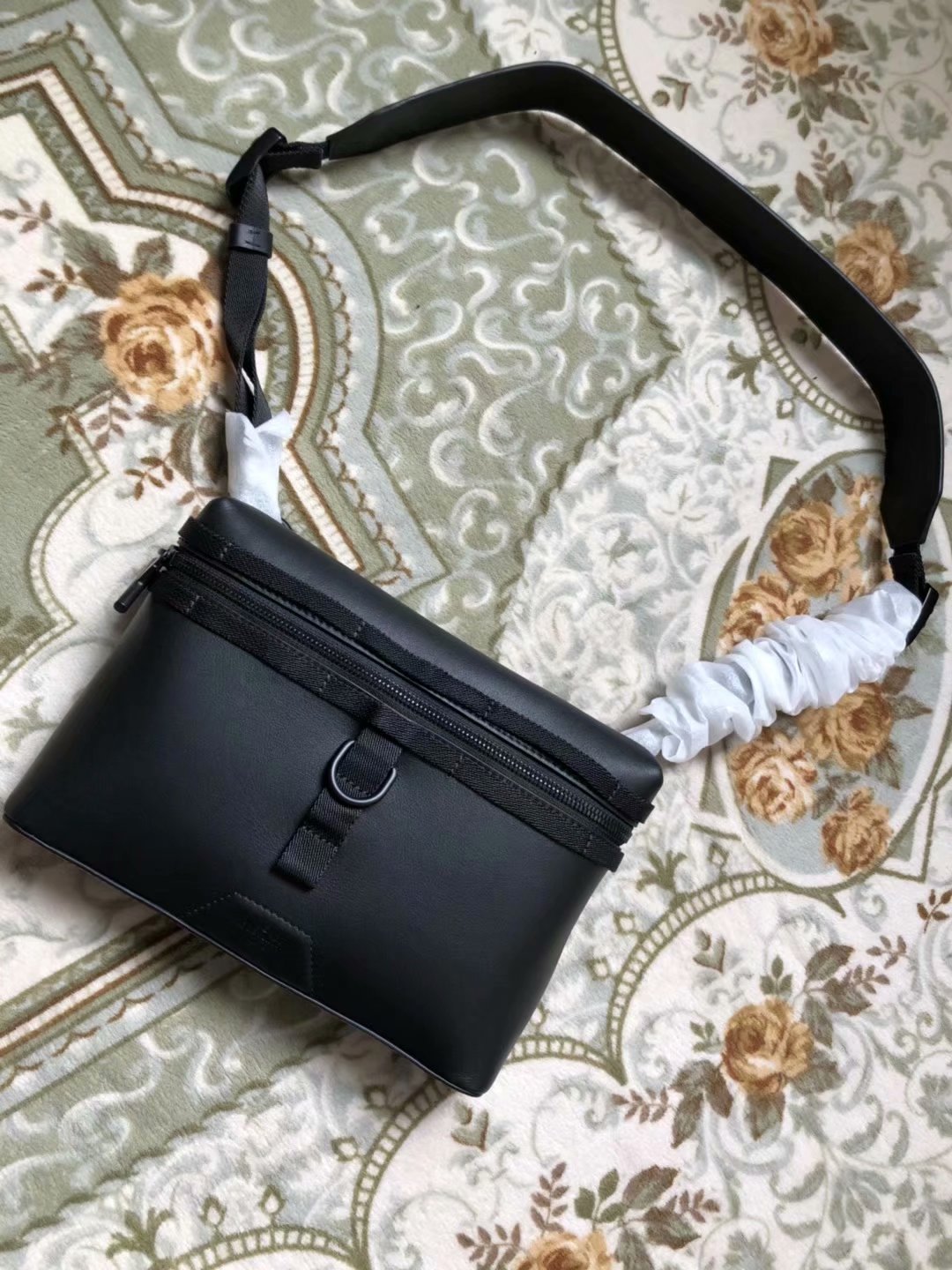 Best Price Louis Vuitton M52176 Men Messenger PM Dark Infinity Leather