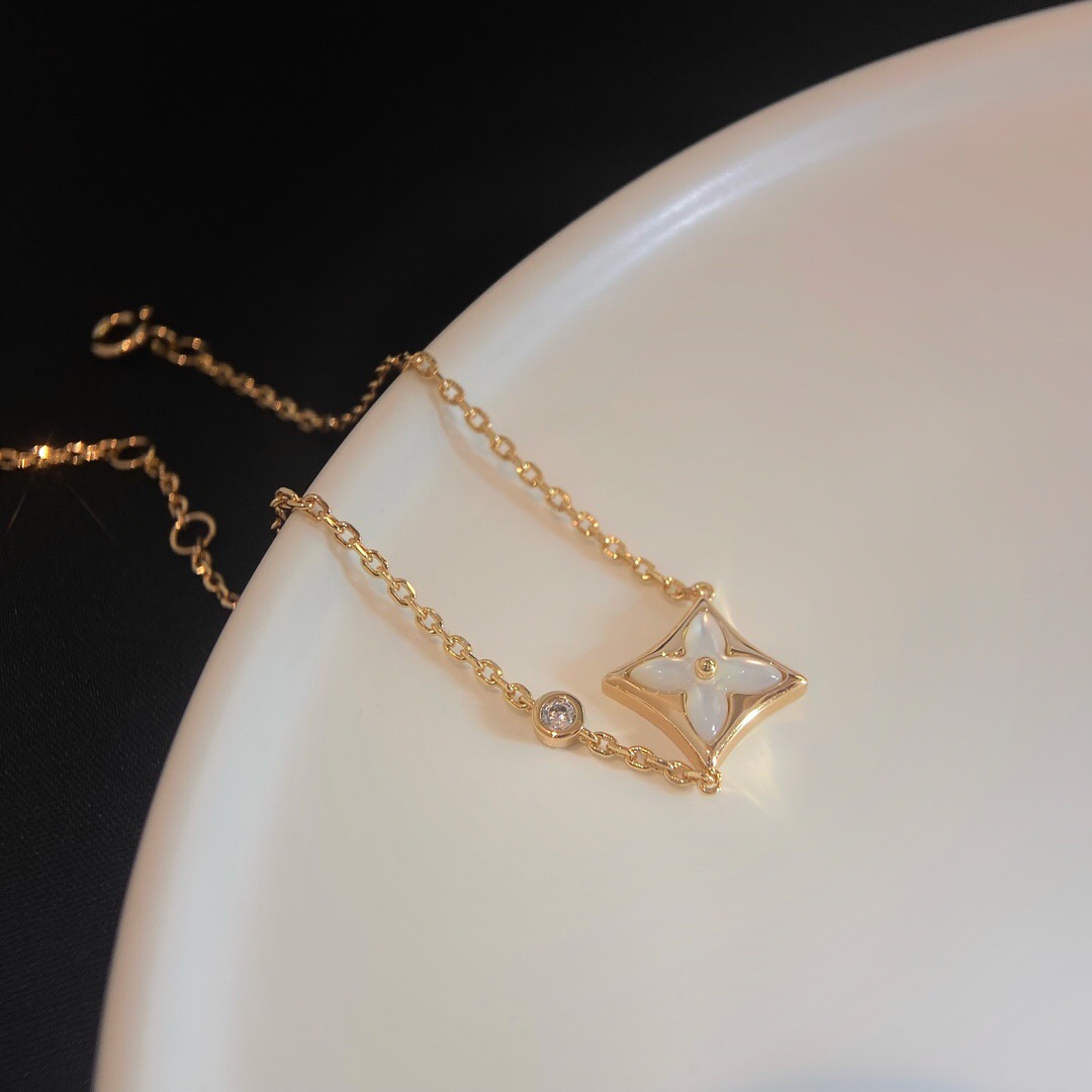 LV Bracelet-3