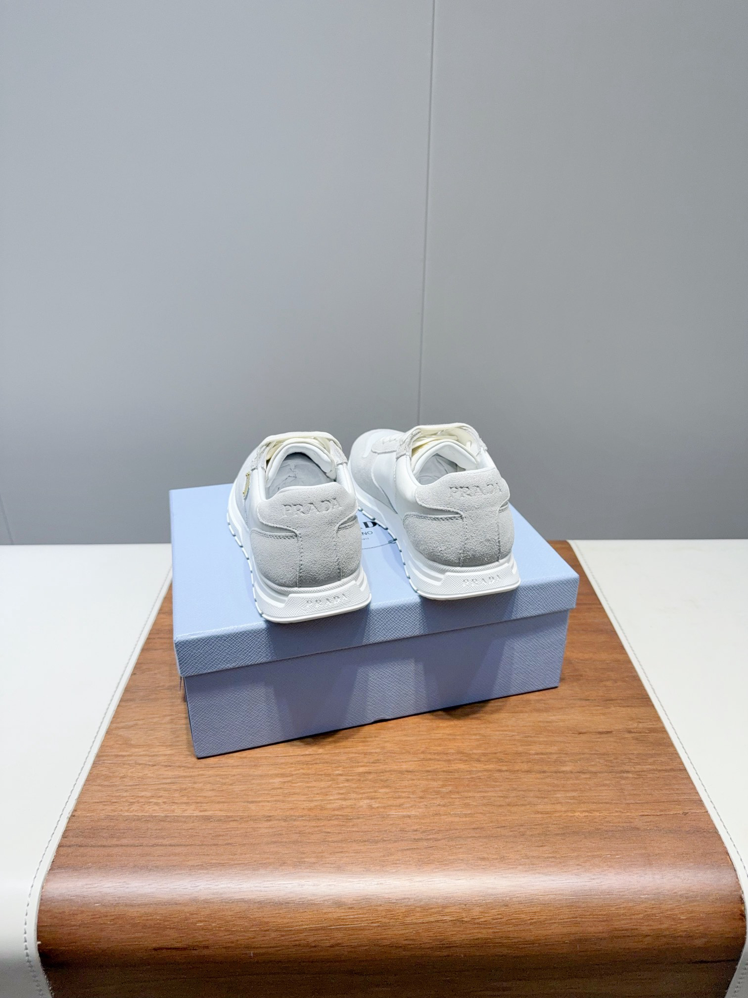 Prada Sneakers-250