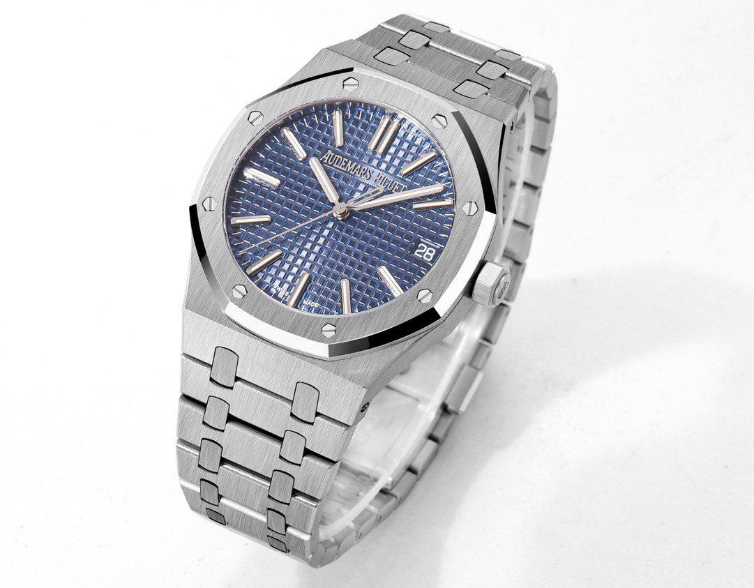 Audemars Piguet Royal Oak 15510BC.OO.1320BC.04