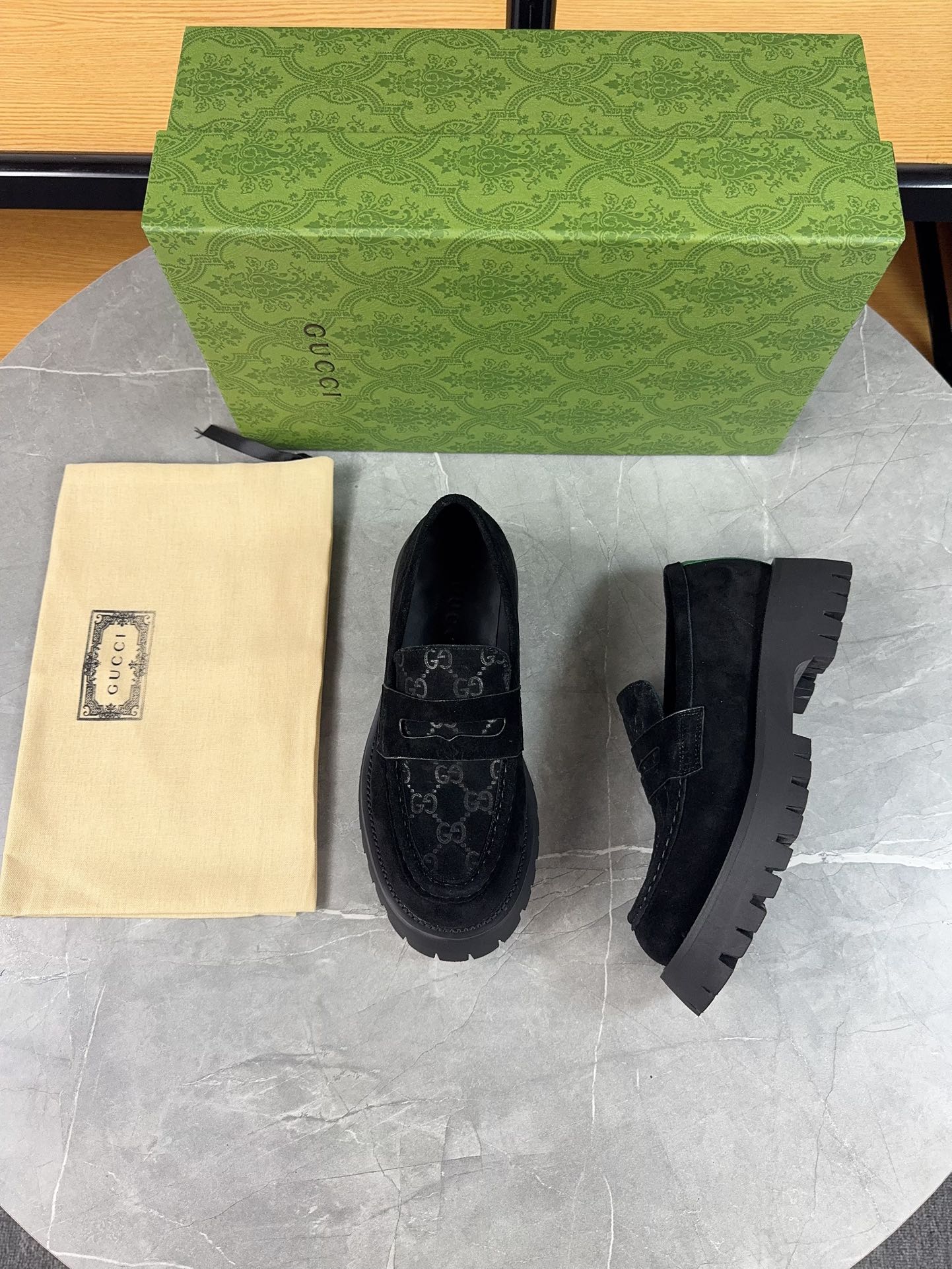 Gucci women's leather shoes-109