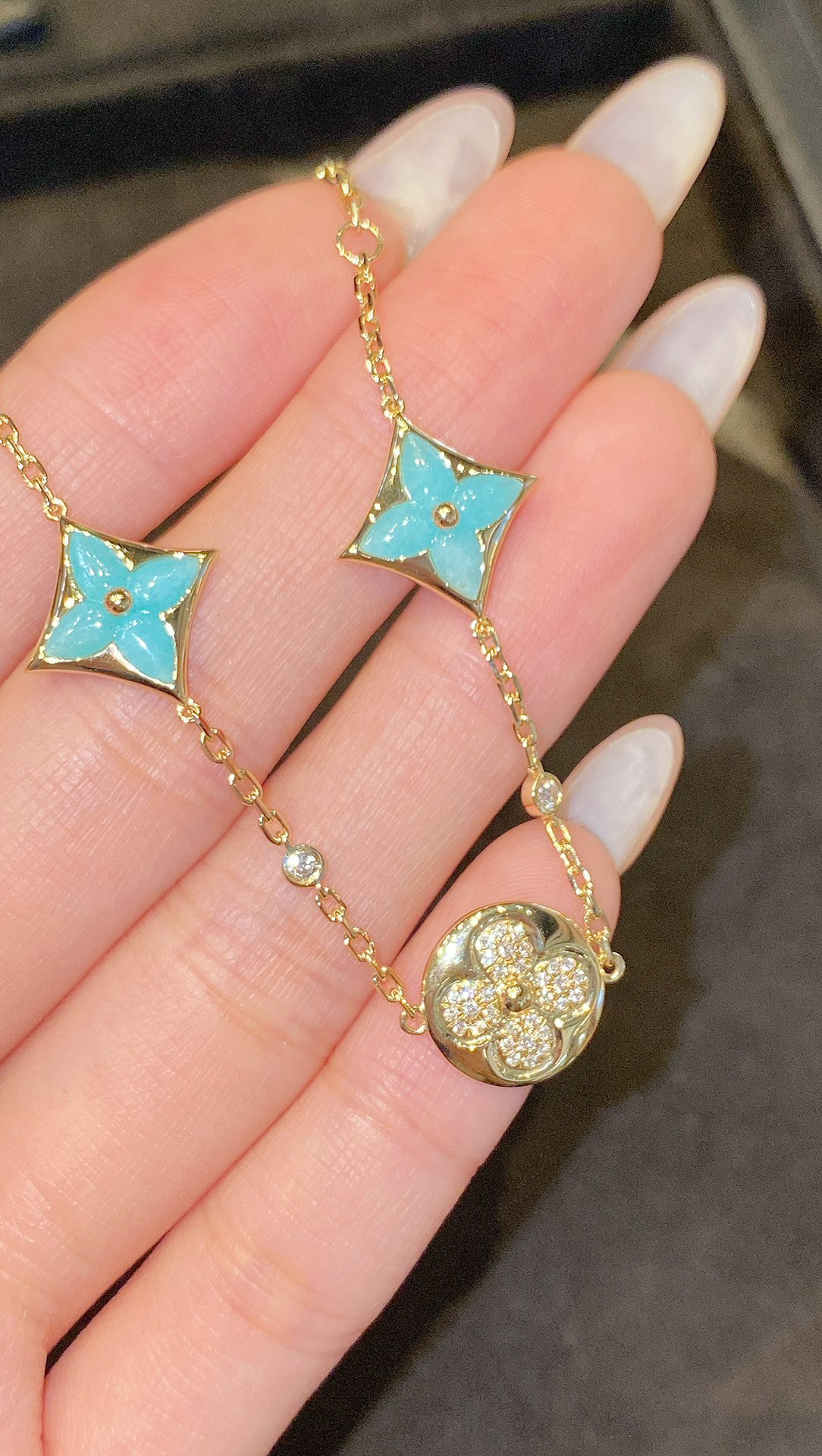 LV Bracelet-2