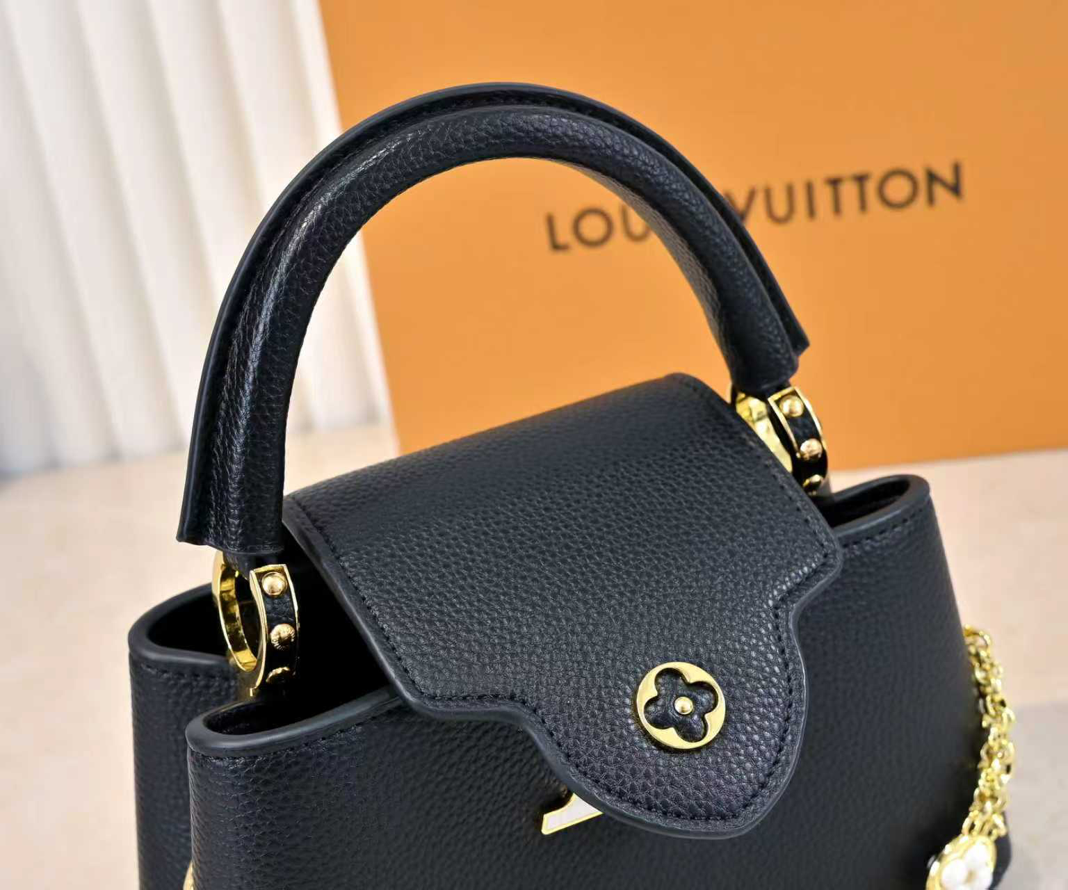 Louis Vuitton bag-142