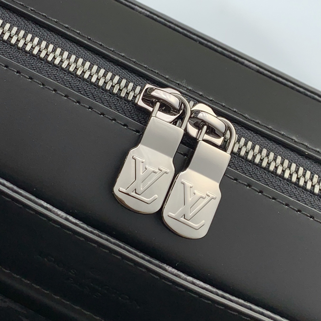 2021 Louis Vuitton M44222 Mens Odyssey Briefcase