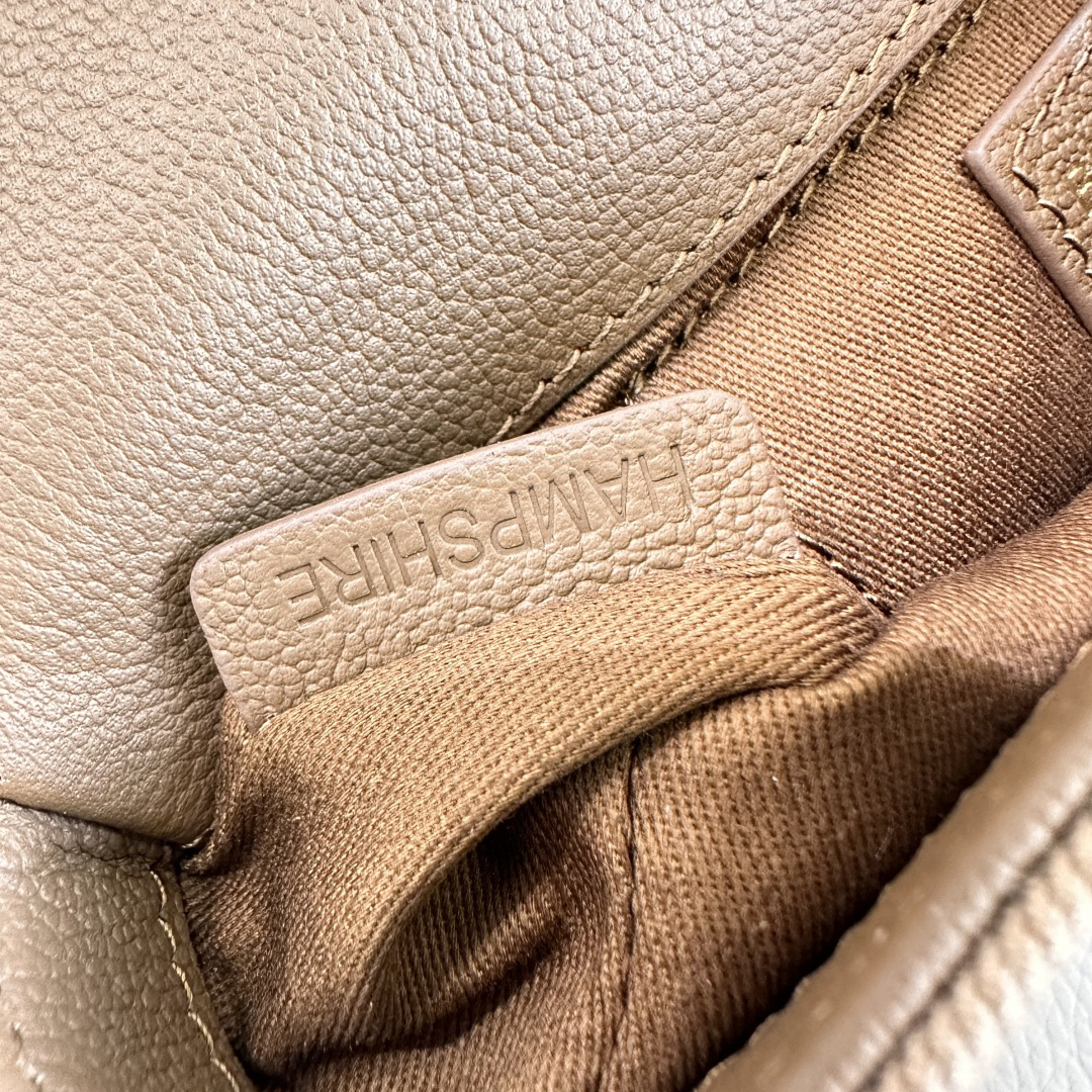 Burberry bag-31