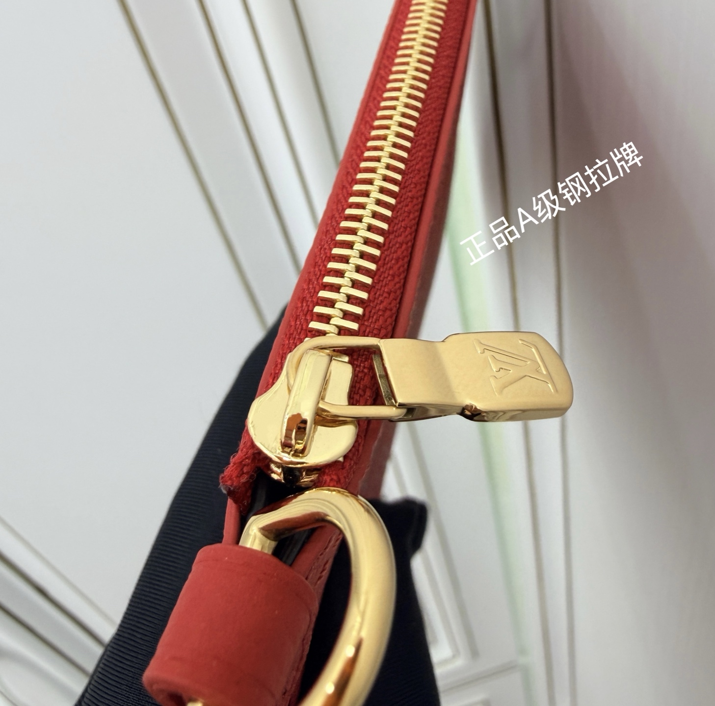 Louis Vuitton bag-172