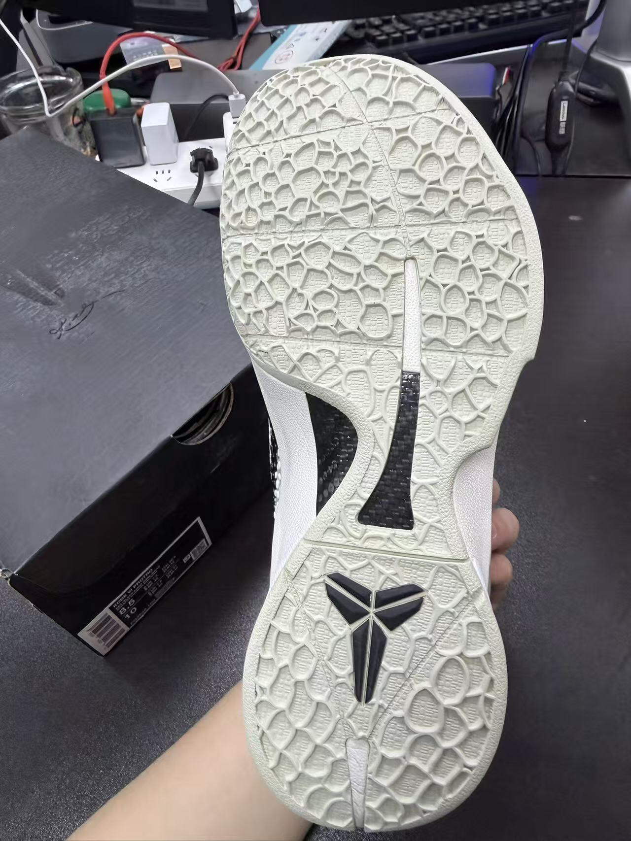 Nike Sneakers-108