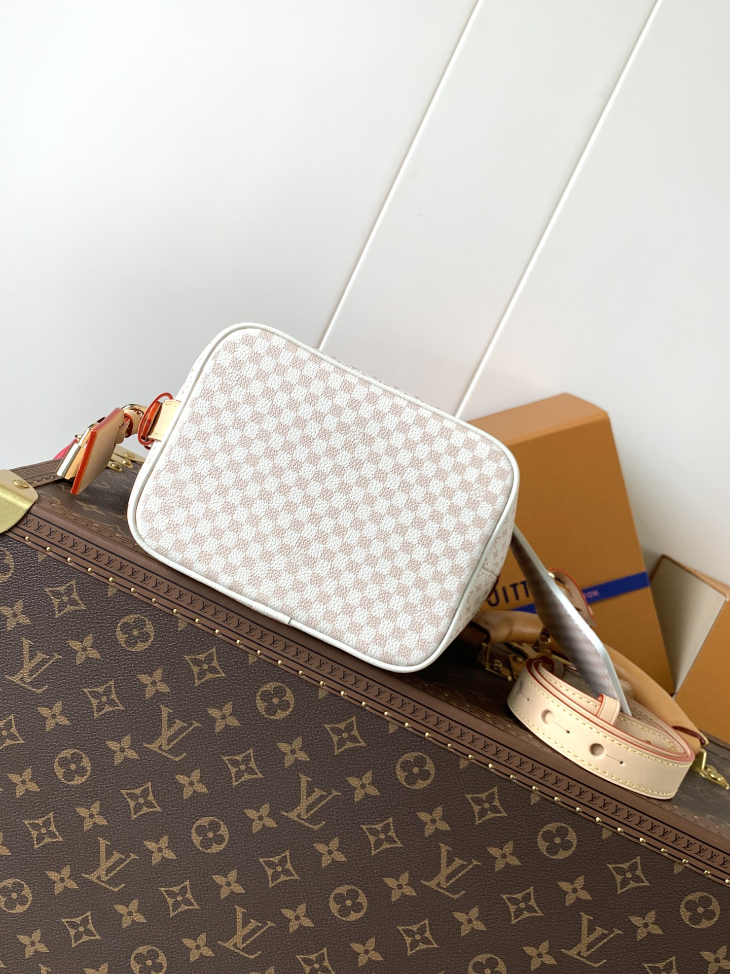 Louis Vuitton bag-199
