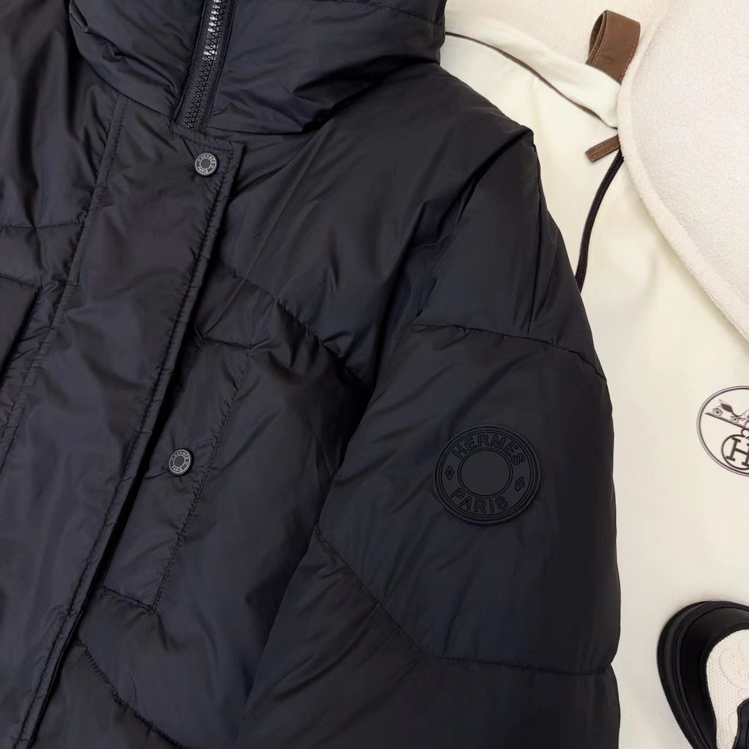 Hermes Clothing-342