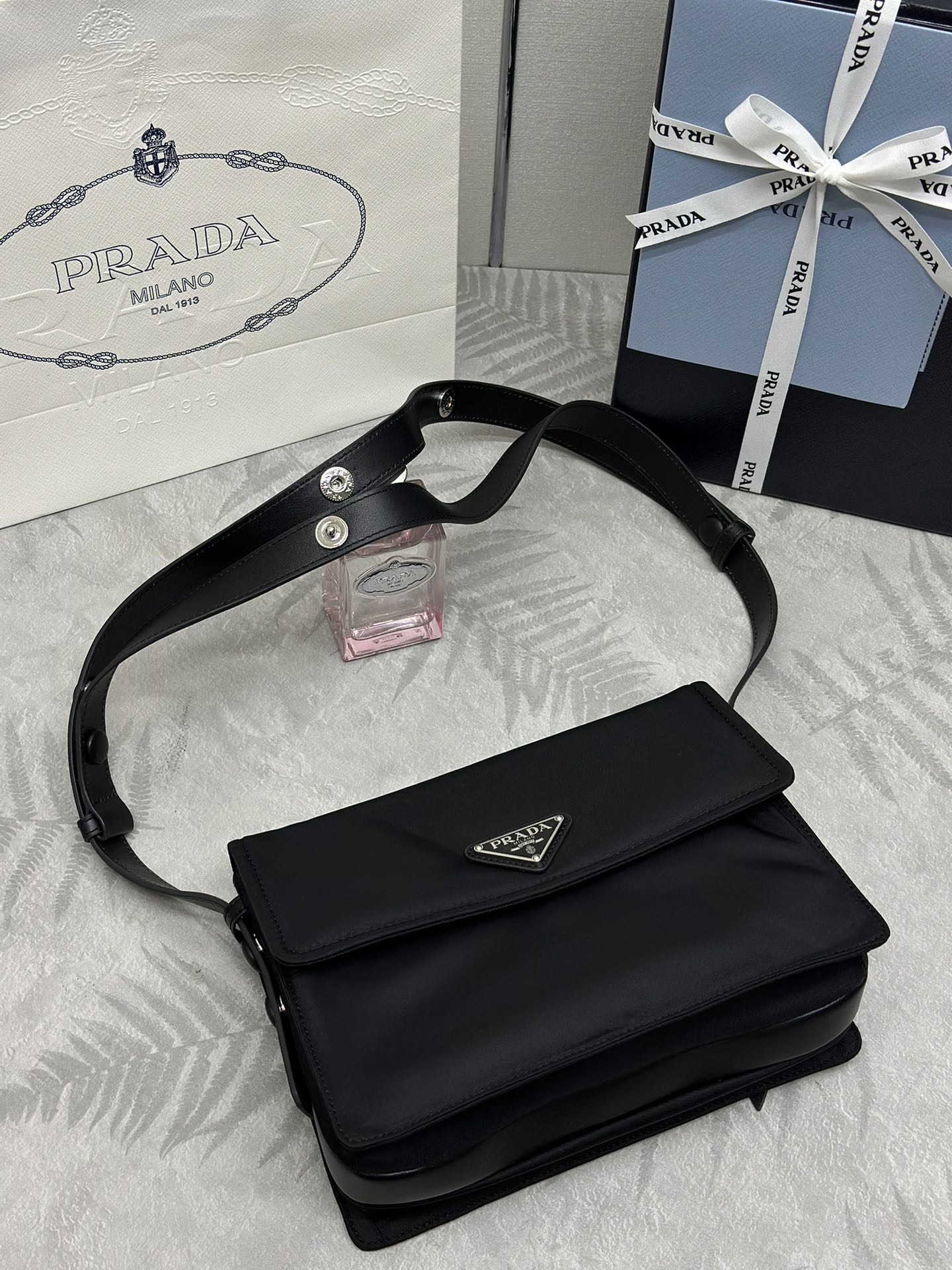 Prada bag-303