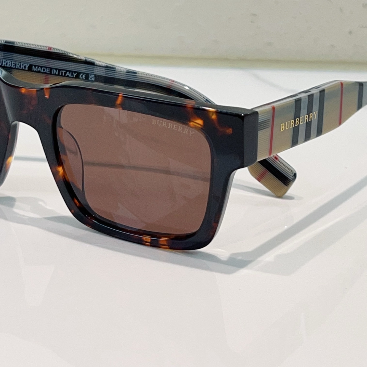 Burberry glasses-64