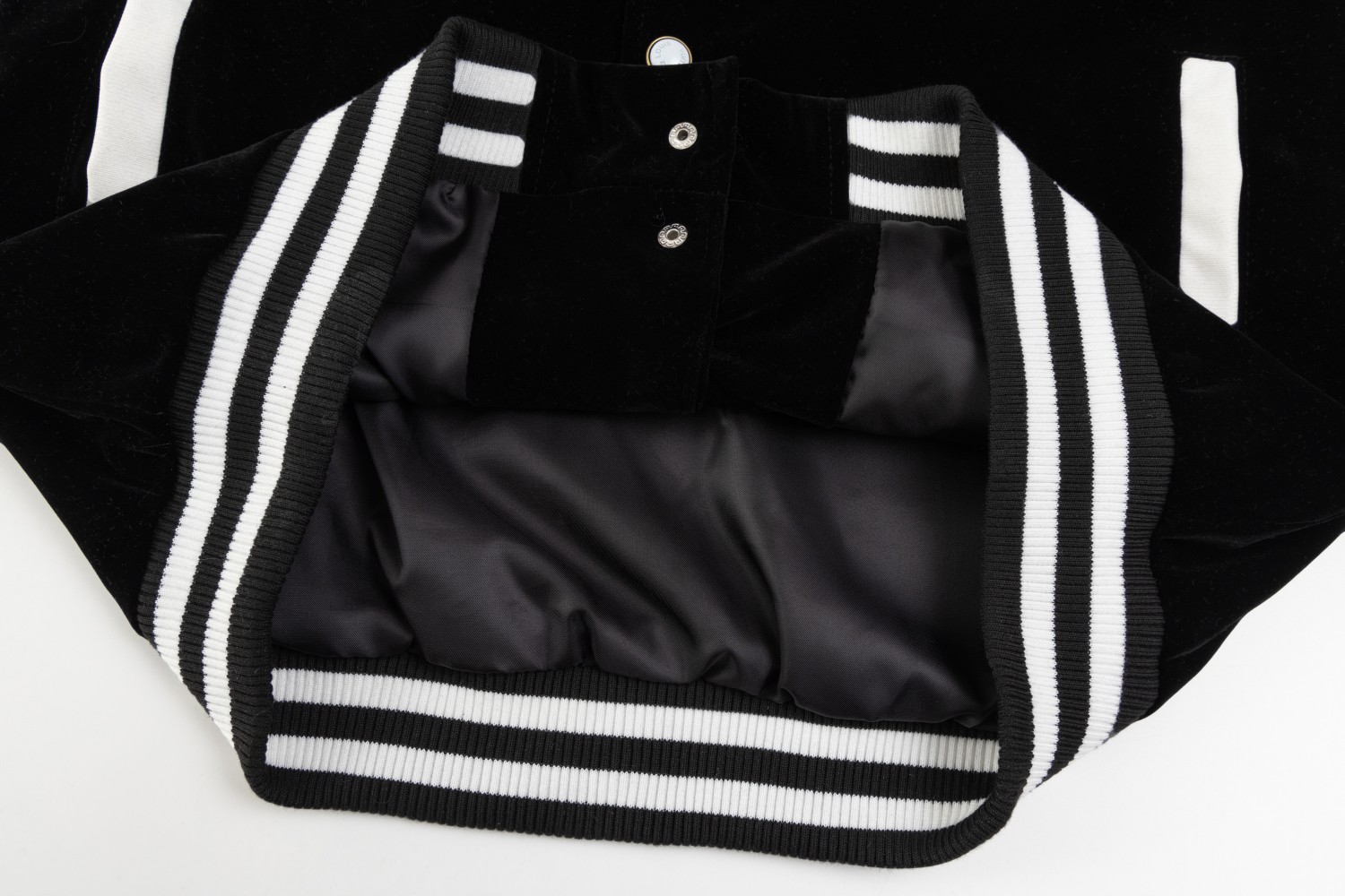 LV Clothing-328