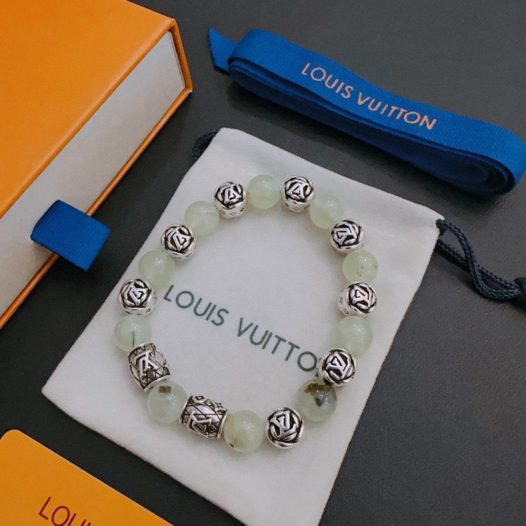 LV Bracelet-29