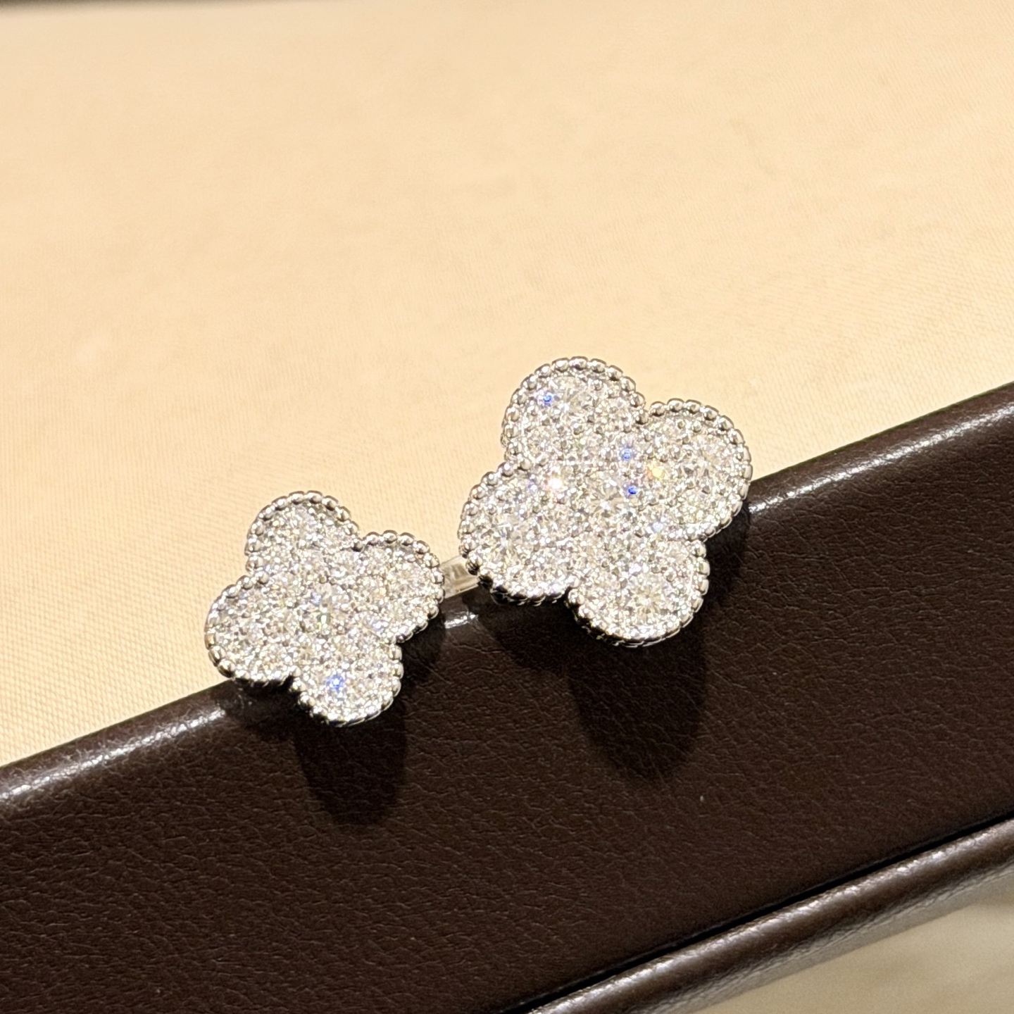 Van Cleef & Arpels ring-62
