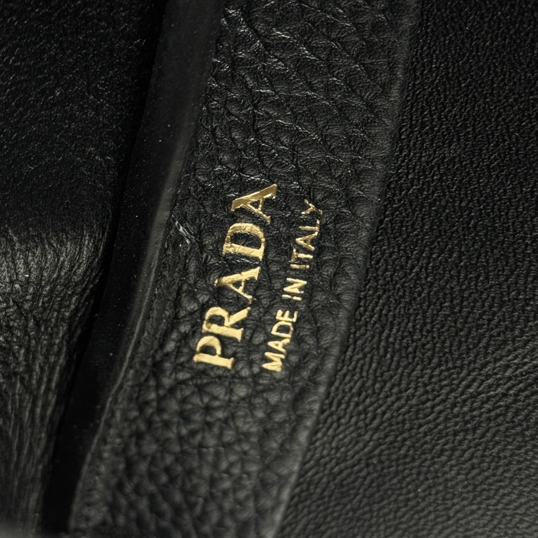 Prada bag-16