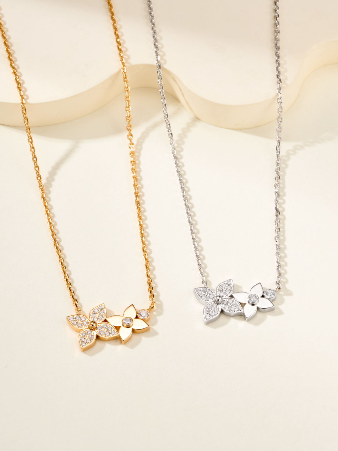 LV necklace-52