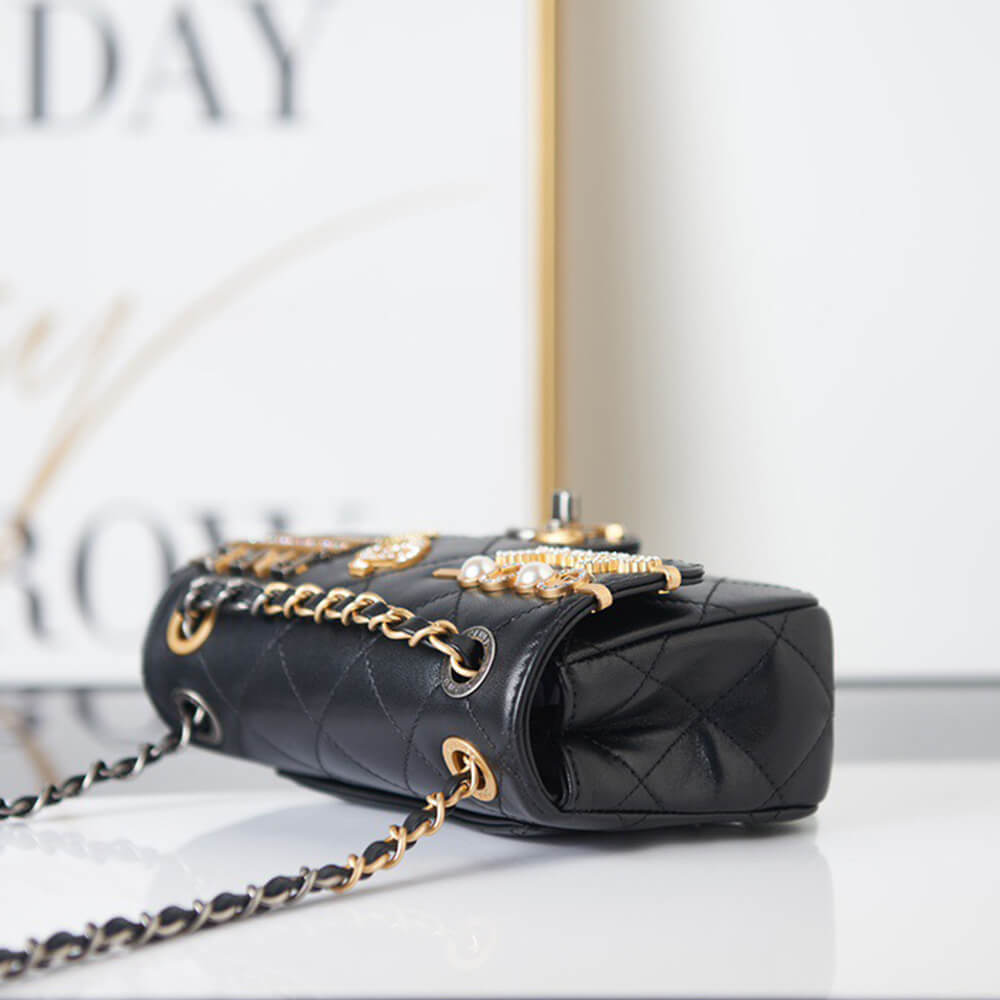 Chanel MINI FLAP BAG