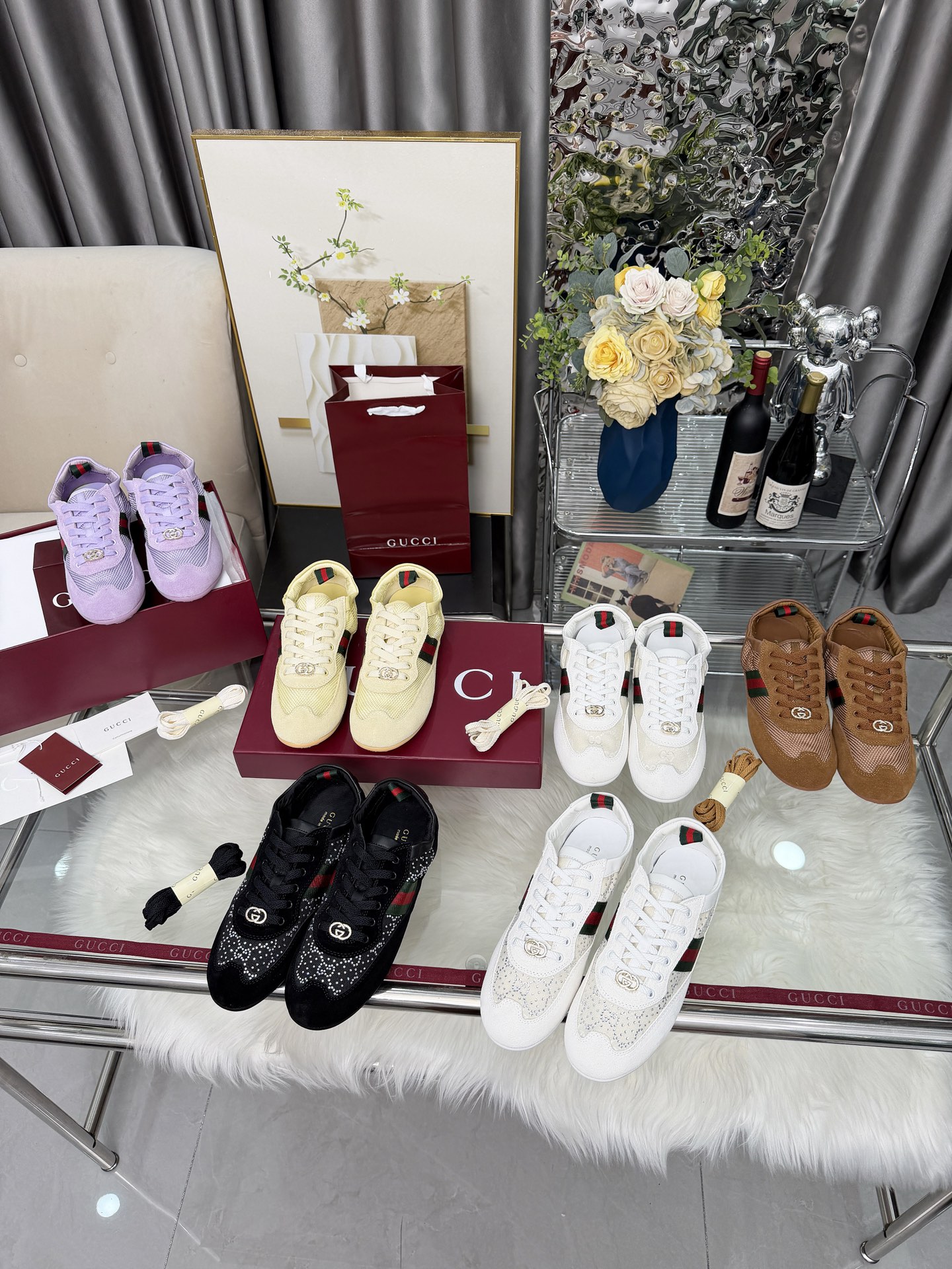 Gucci Sneakers-242