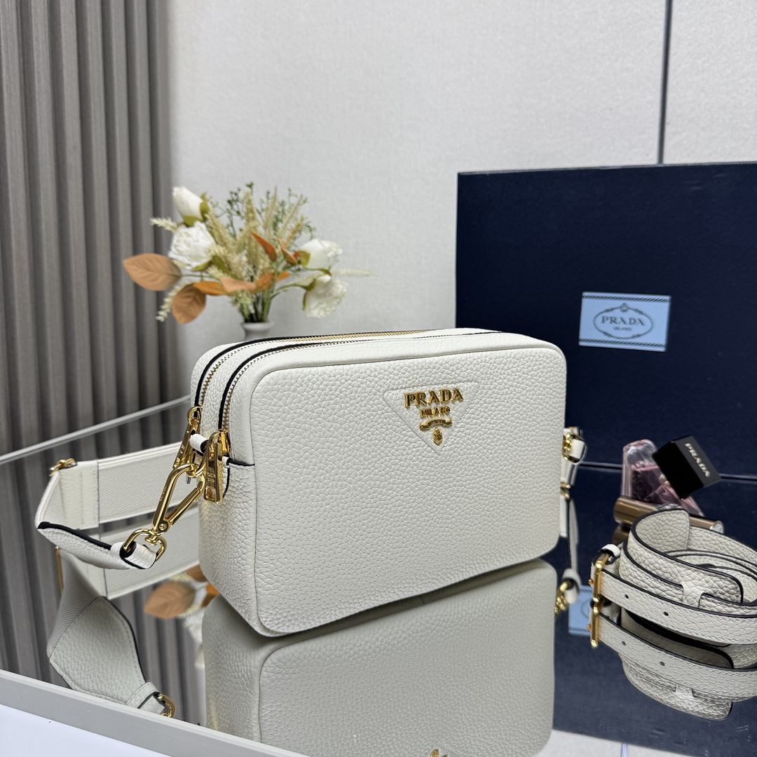 Prada bag-259