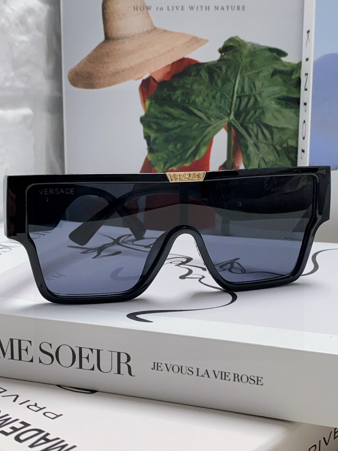 Versace glasses-13