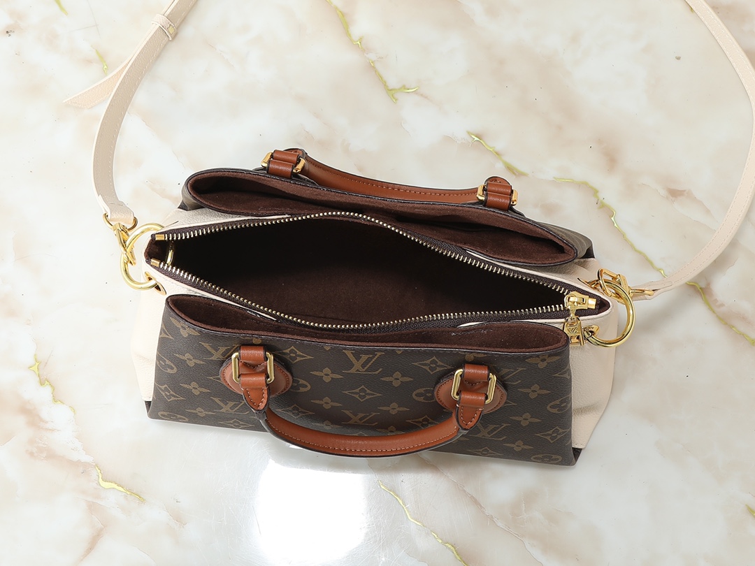 Louis Vuitton bag-42