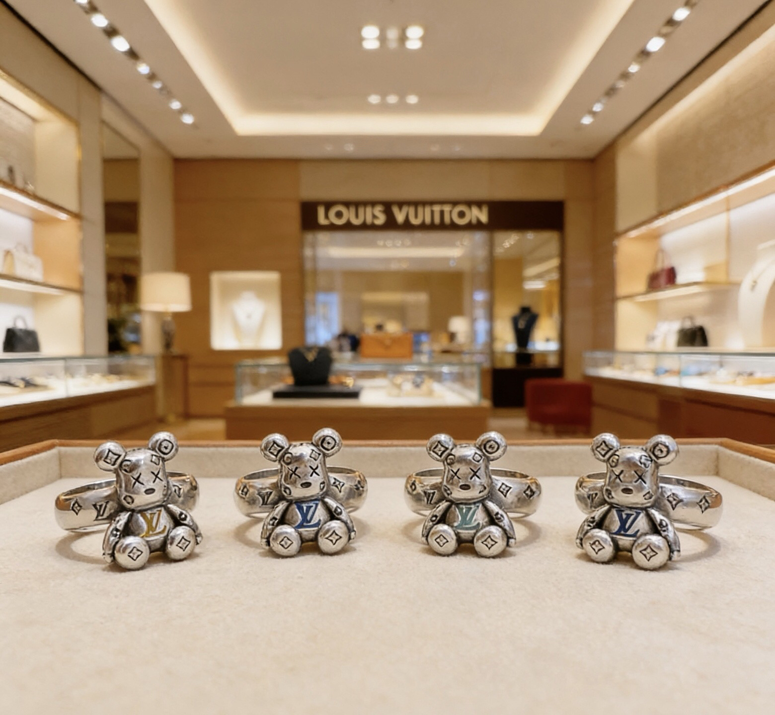 LV ring-9