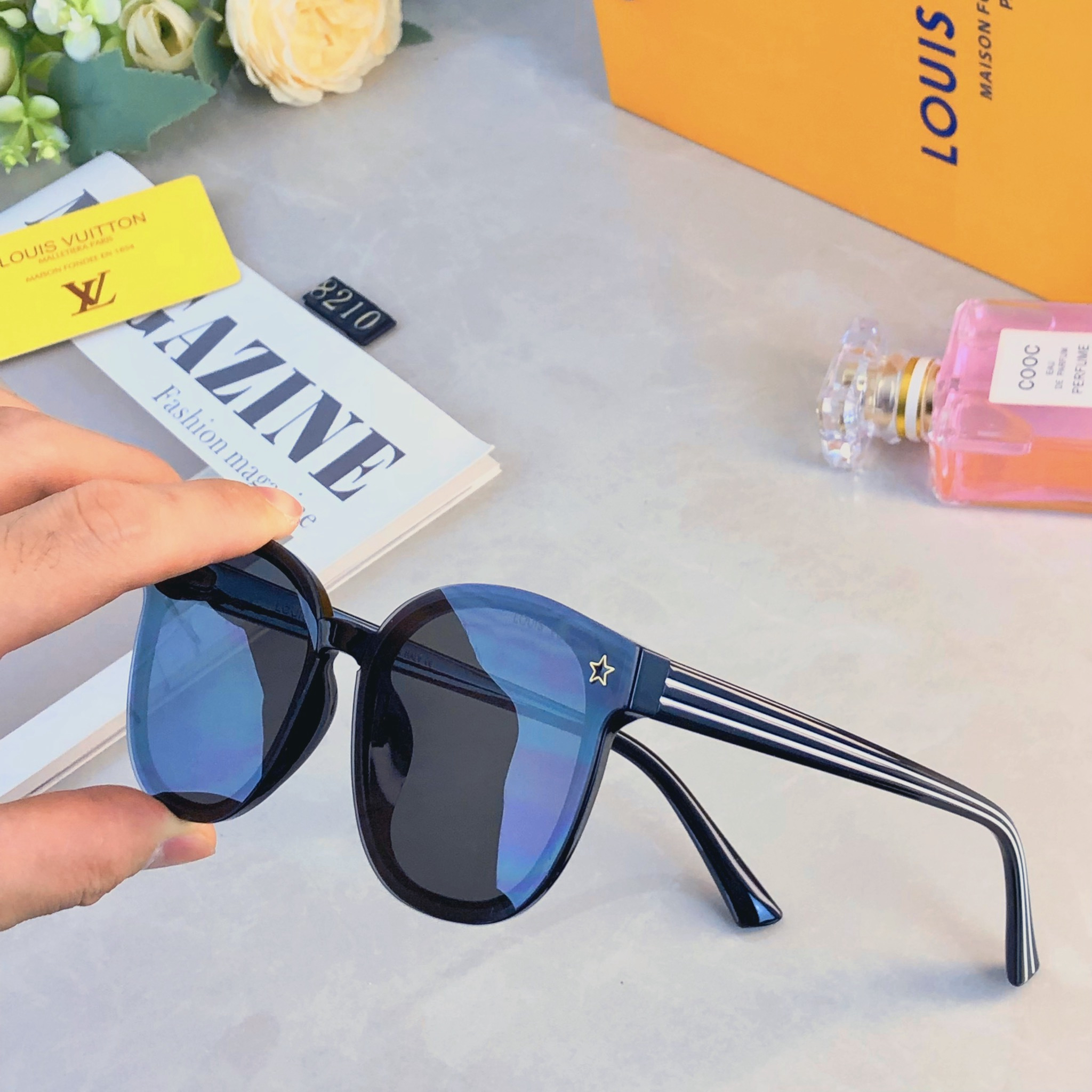 LV glasses-25