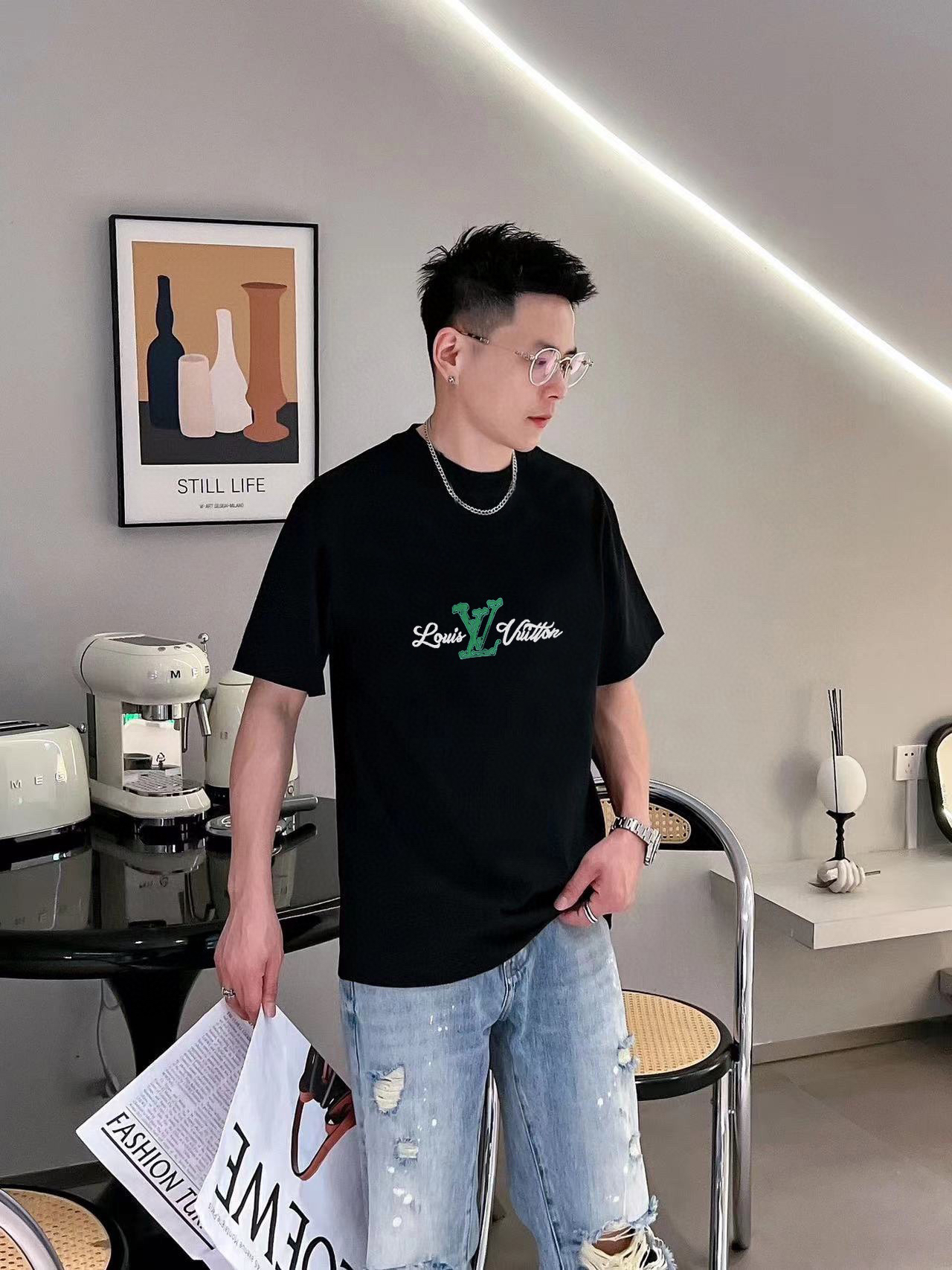 LV clothing-110