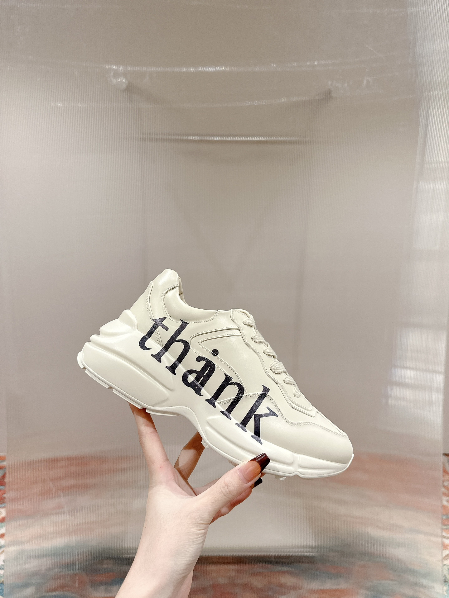 Gucci Sneakers-213