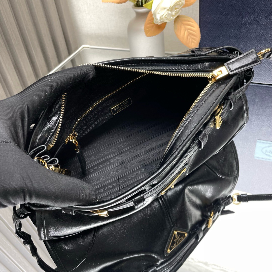 Prada bag-161