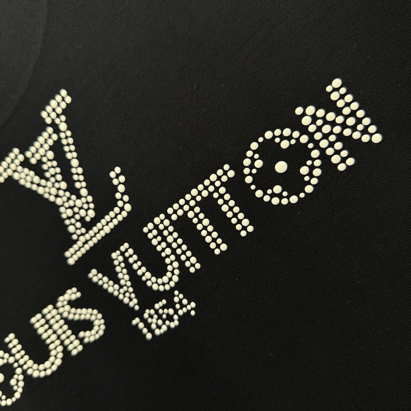 LV clothing-162