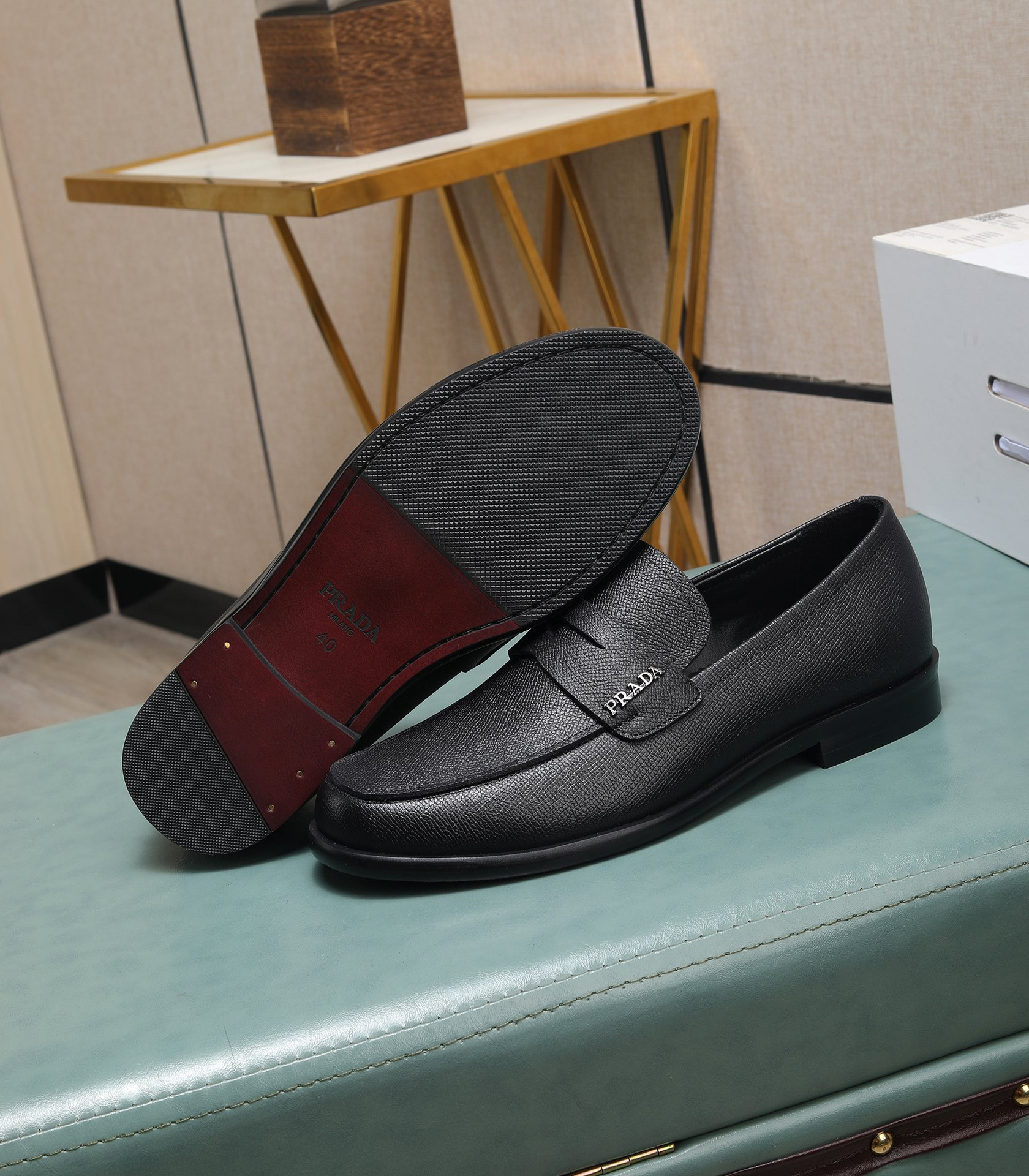 Prada men's leather shoes-29