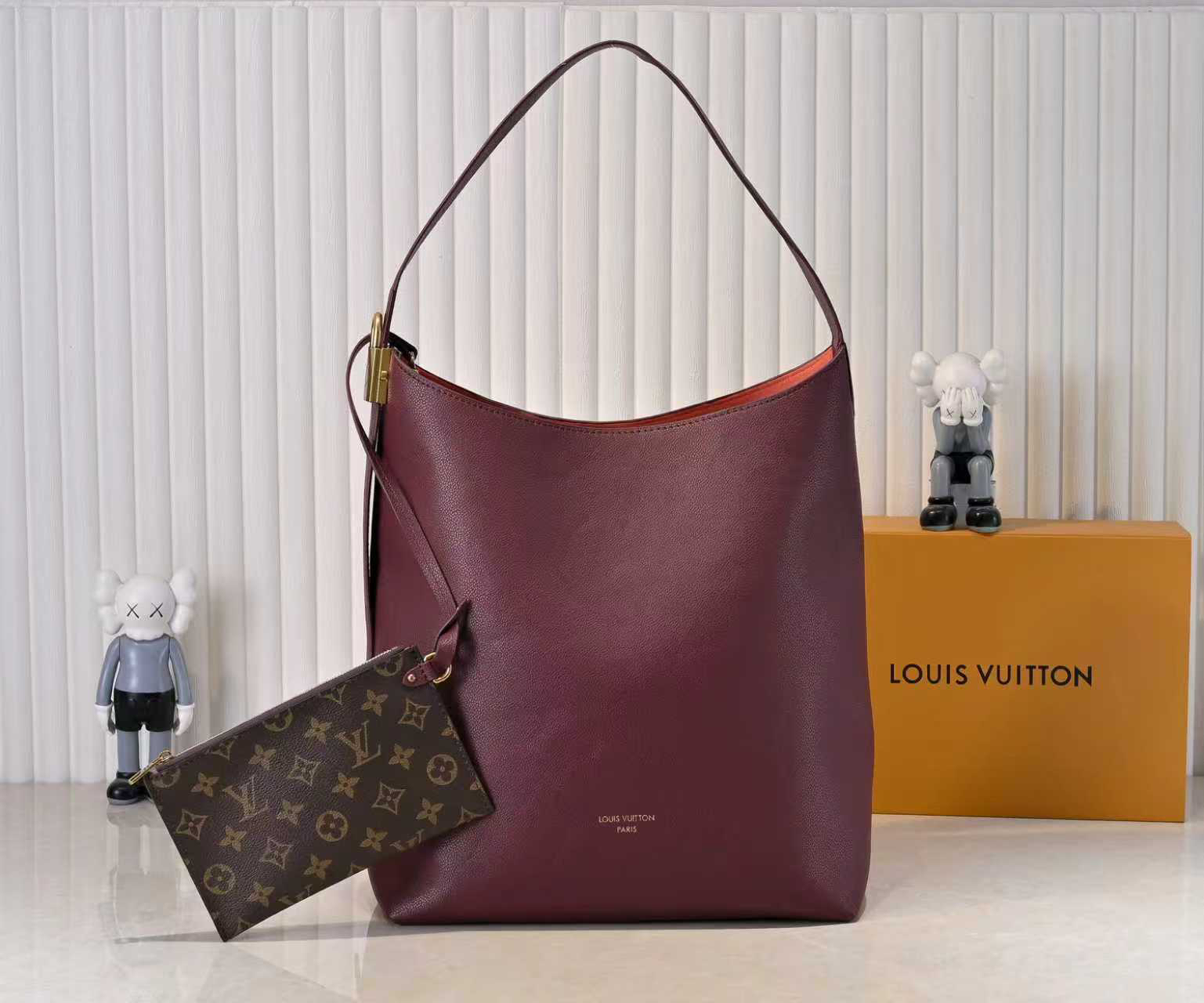 Louis Vuitton bag-147