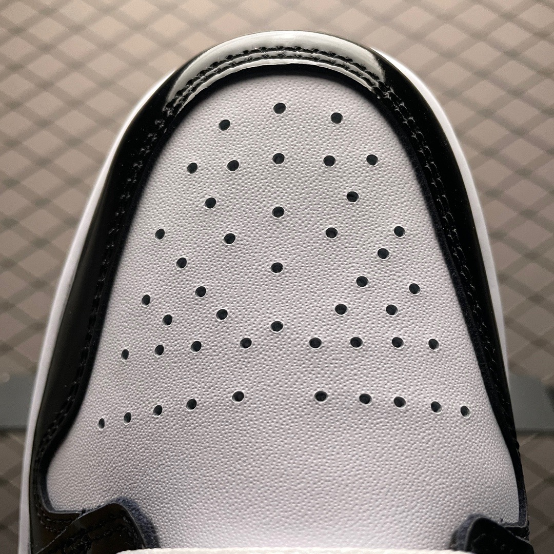 Nike Sneakers-107