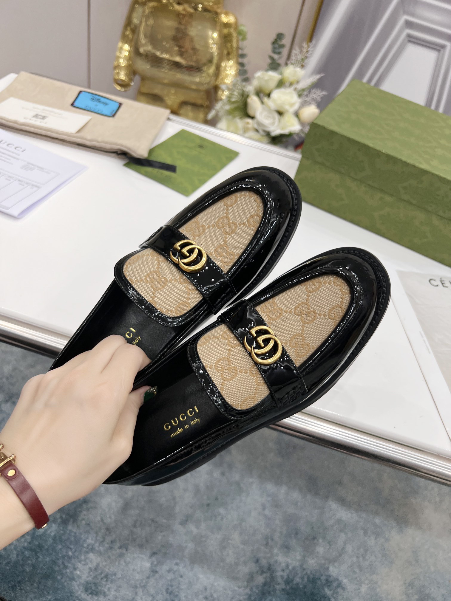 Gucci women's leather shoes-53