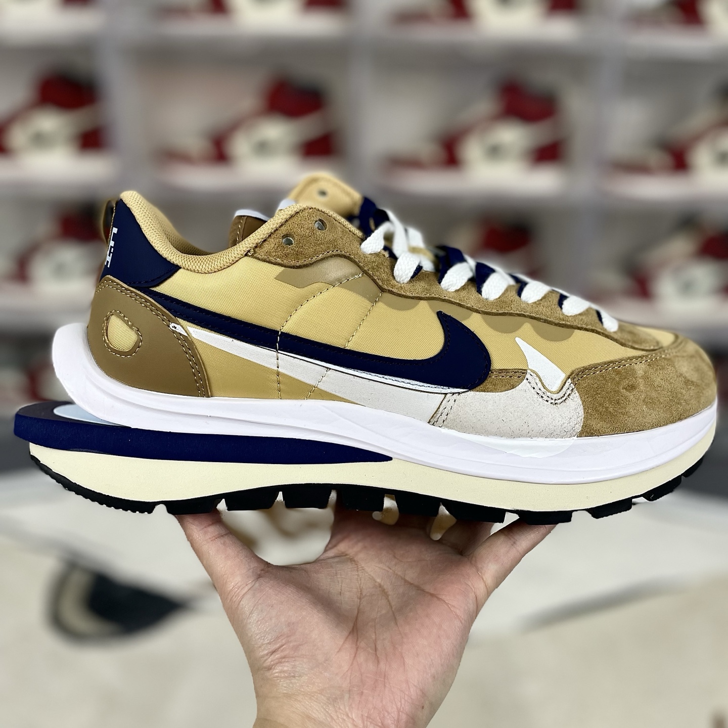 Nike Sneakers-331