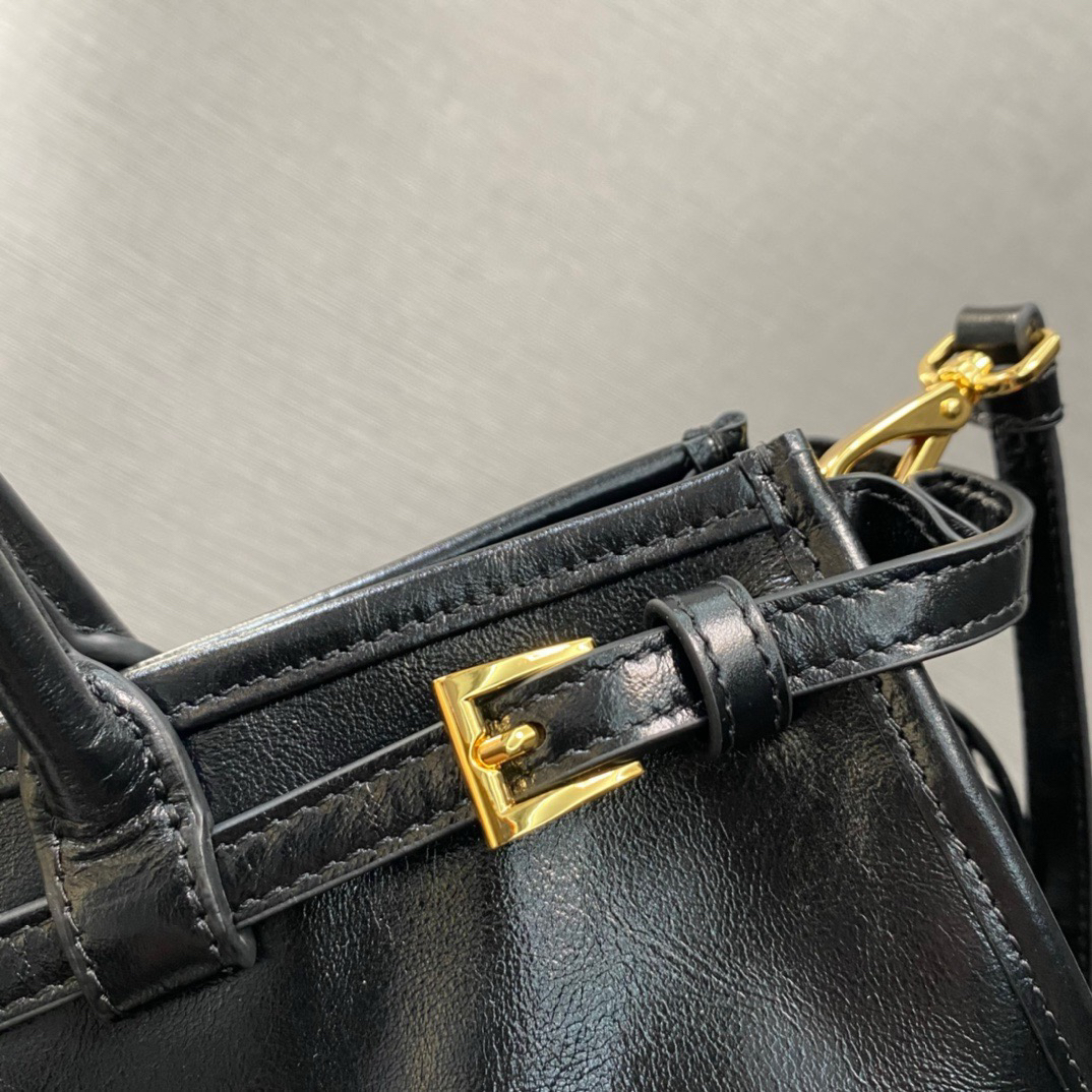 Prada bag-139