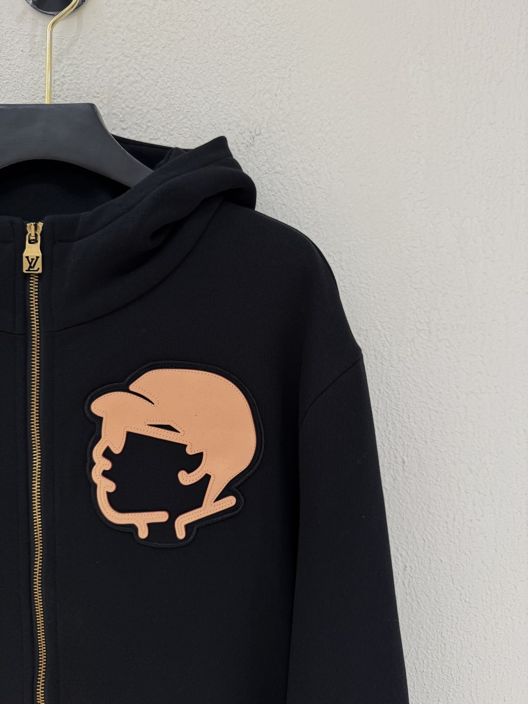LV Clothing-348